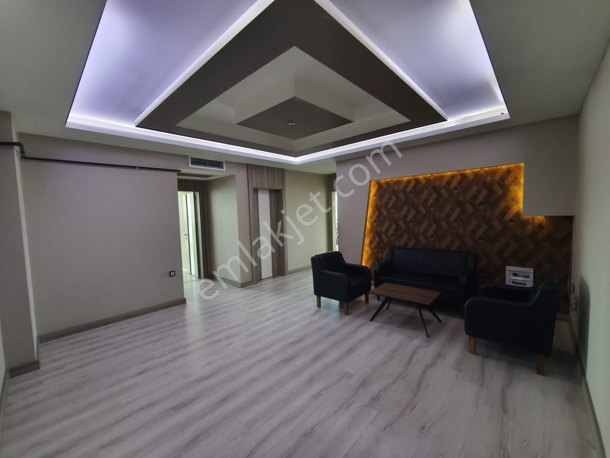 Dünya Kavşağında Welat Yapı Kalitesiyle Satılık 2+1 Büro &ofis !!!!!
