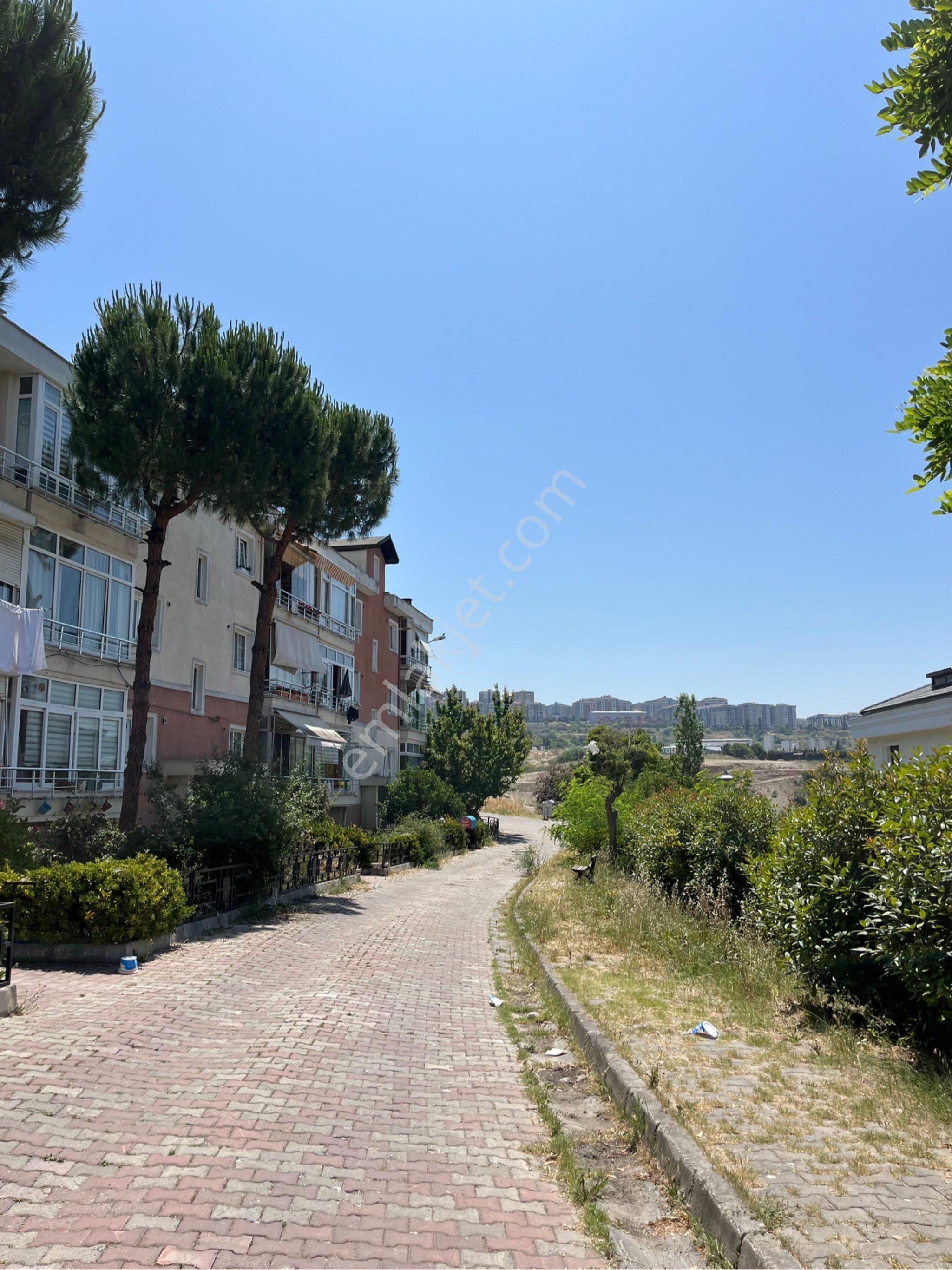 Büyükçekmece Atatürk Mah. Kiralık Eşyalı 2+1