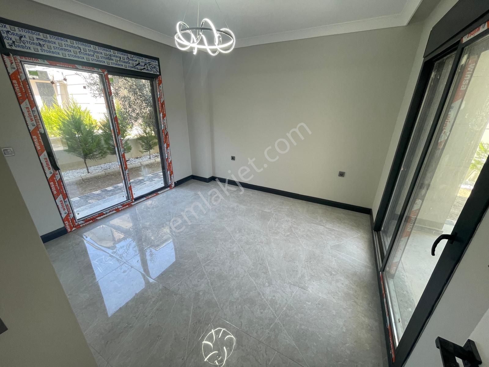 Poyraz Gayrimenkul'den Güre'de Satılık Sıfır Tek Müstakil Havuzlu Villa - Görsel 12