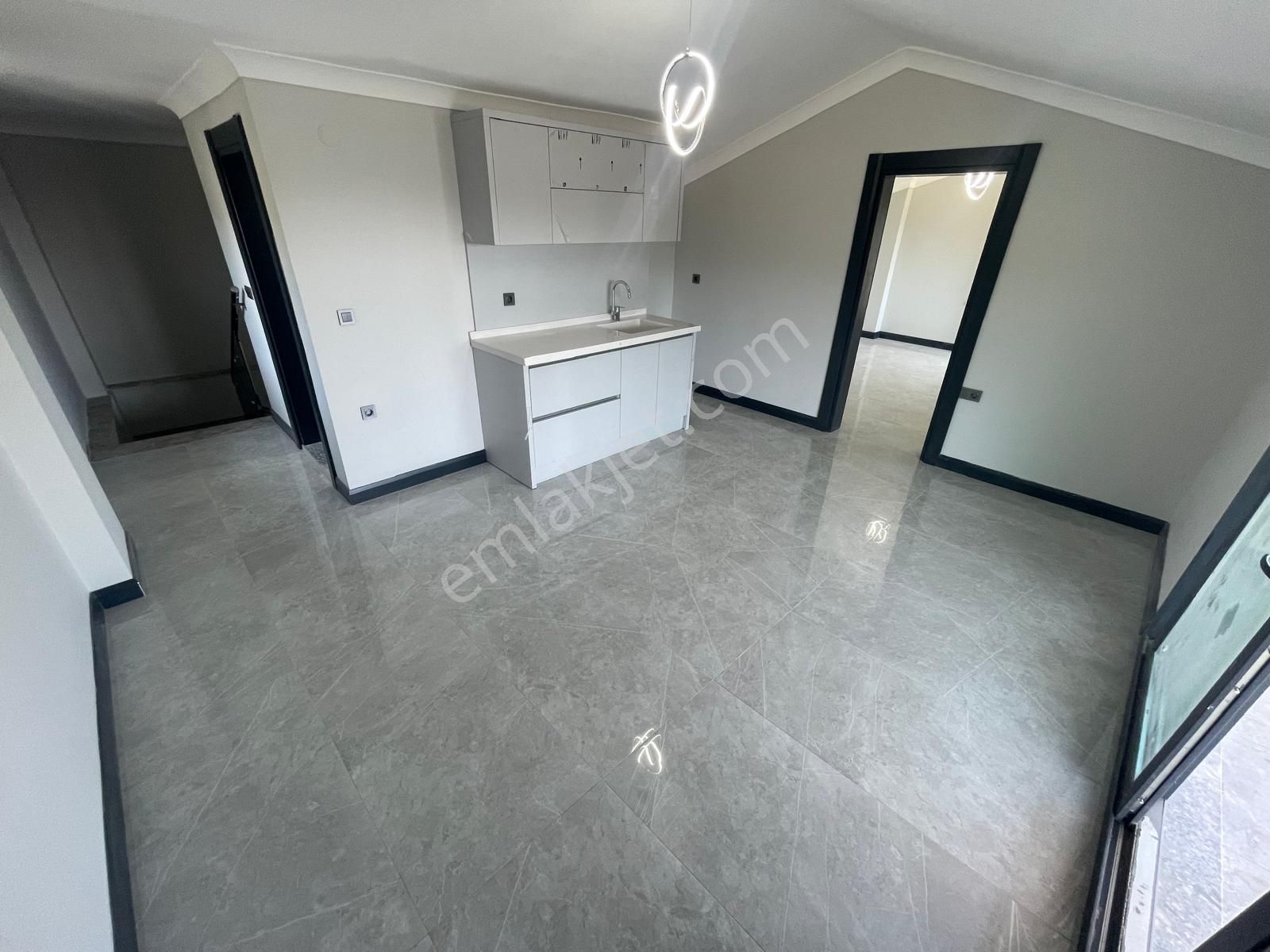 Poyraz Gayrimenkul'den Güre'de Satılık Sıfır Tek Müstakil Havuzlu Villa - Görsel 23