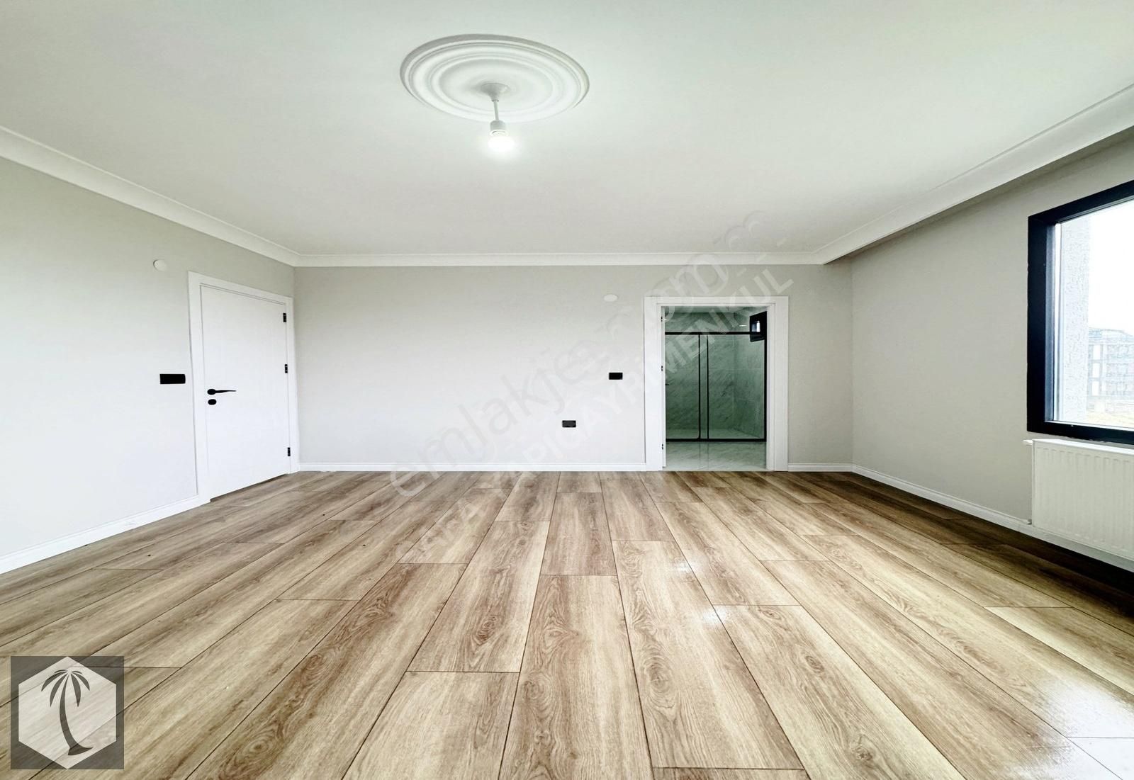 Safa Beylikdüzü Kısa Katlı Butik Sitede Geniş 3+1 Arakat - Görsel 8