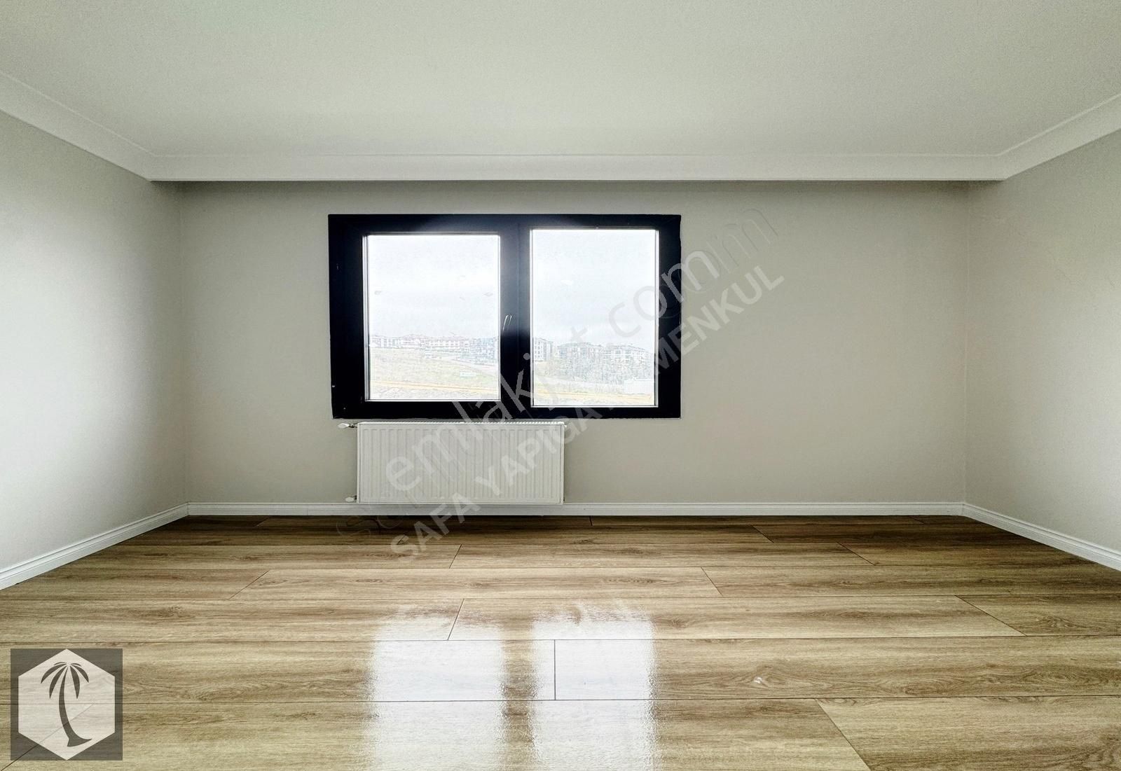 Safa Beylikdüzü Kısa Katlı Butik Sitede Geniş 3+1 Arakat - Görsel 14