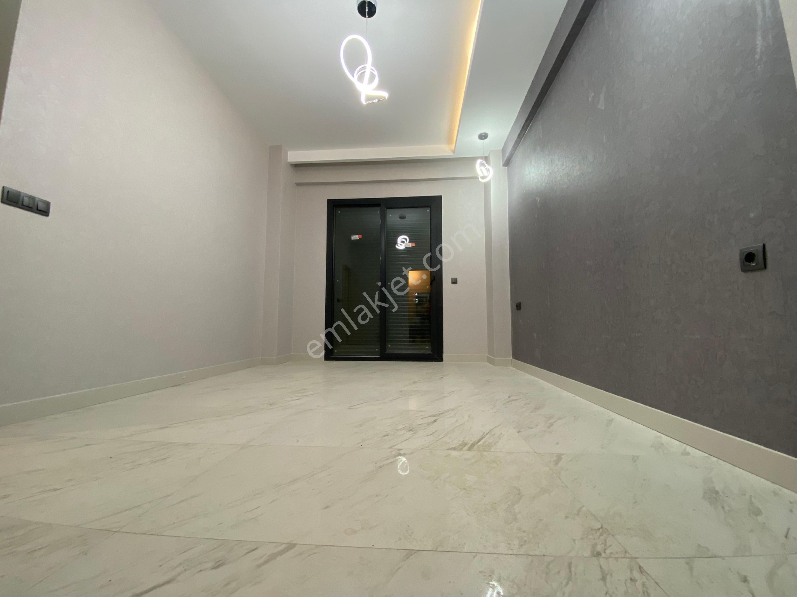 Engiz'den Ferhatlar Yakını 175m2 3+1 E.banyo+g.odalı Lüx Daire - Görsel 30