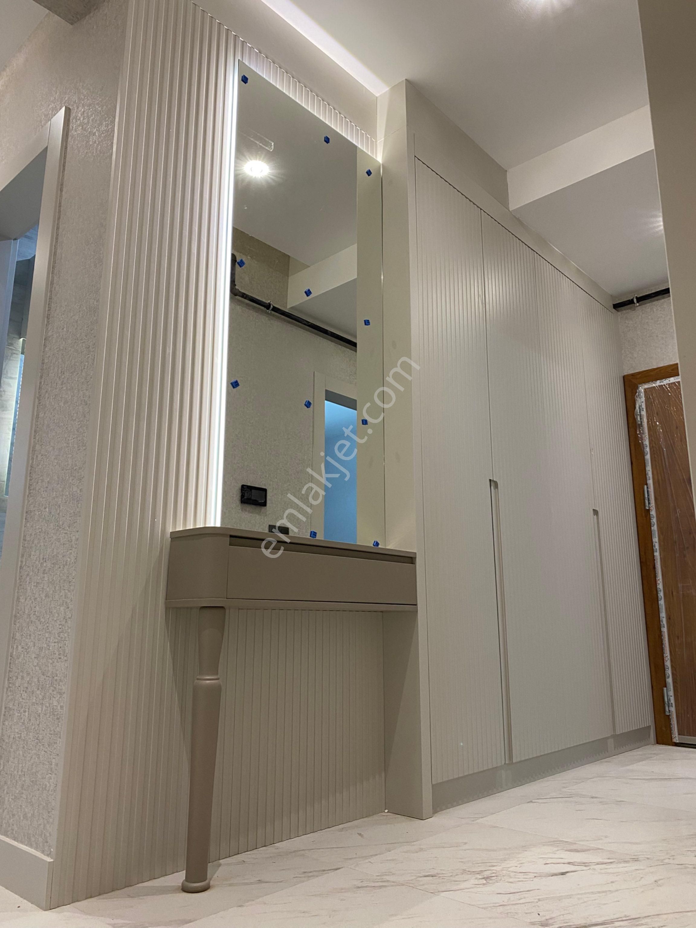 Engiz'den Ferhatlar Yakını 175m2 3+1 E.banyo+g.odalı Lüx Daire - Görsel 24
