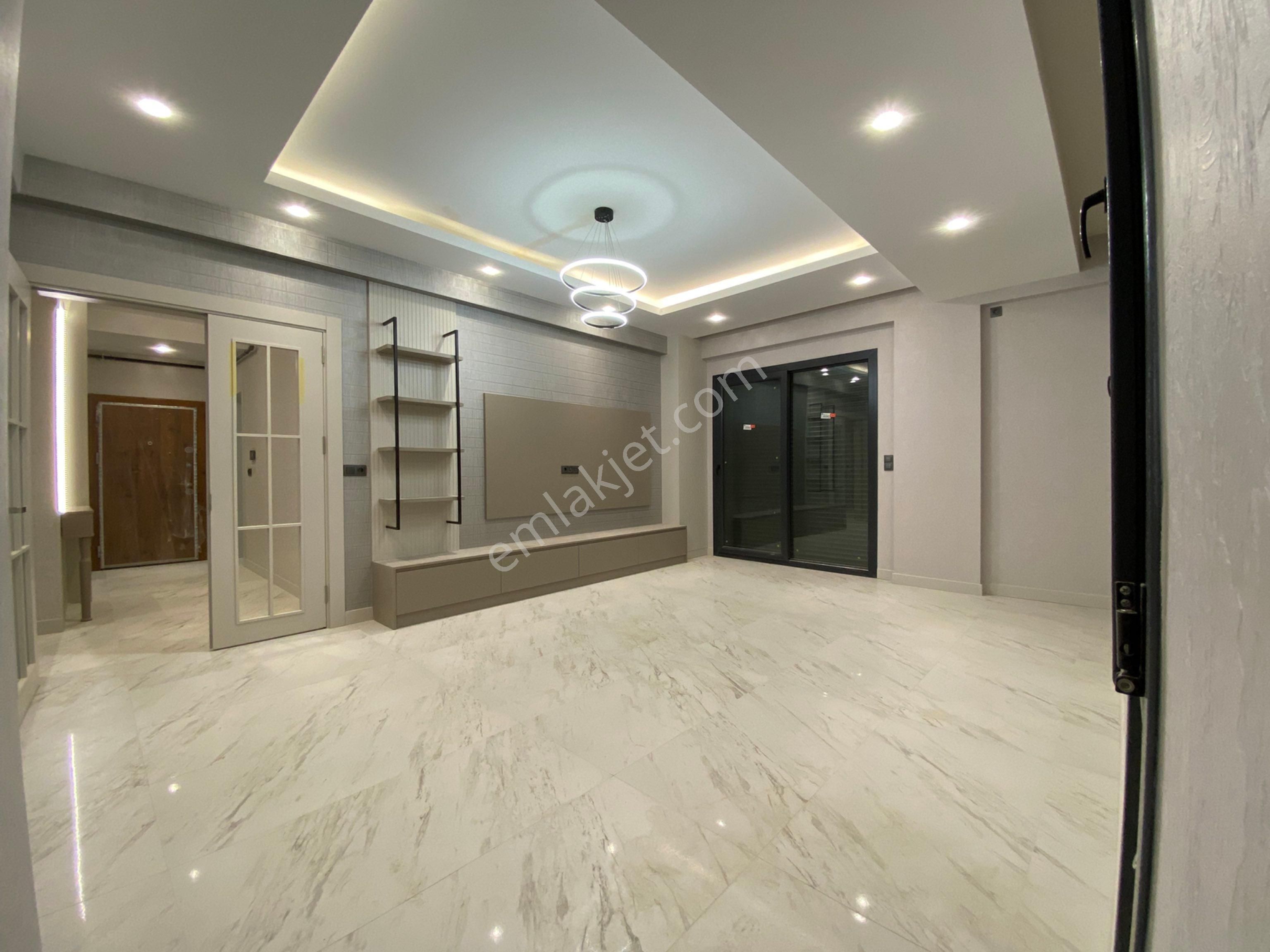Engiz'den Ferhatlar Yakını 175m2 3+1 E.banyo+g.odalı Lüx Daire - Görsel 16