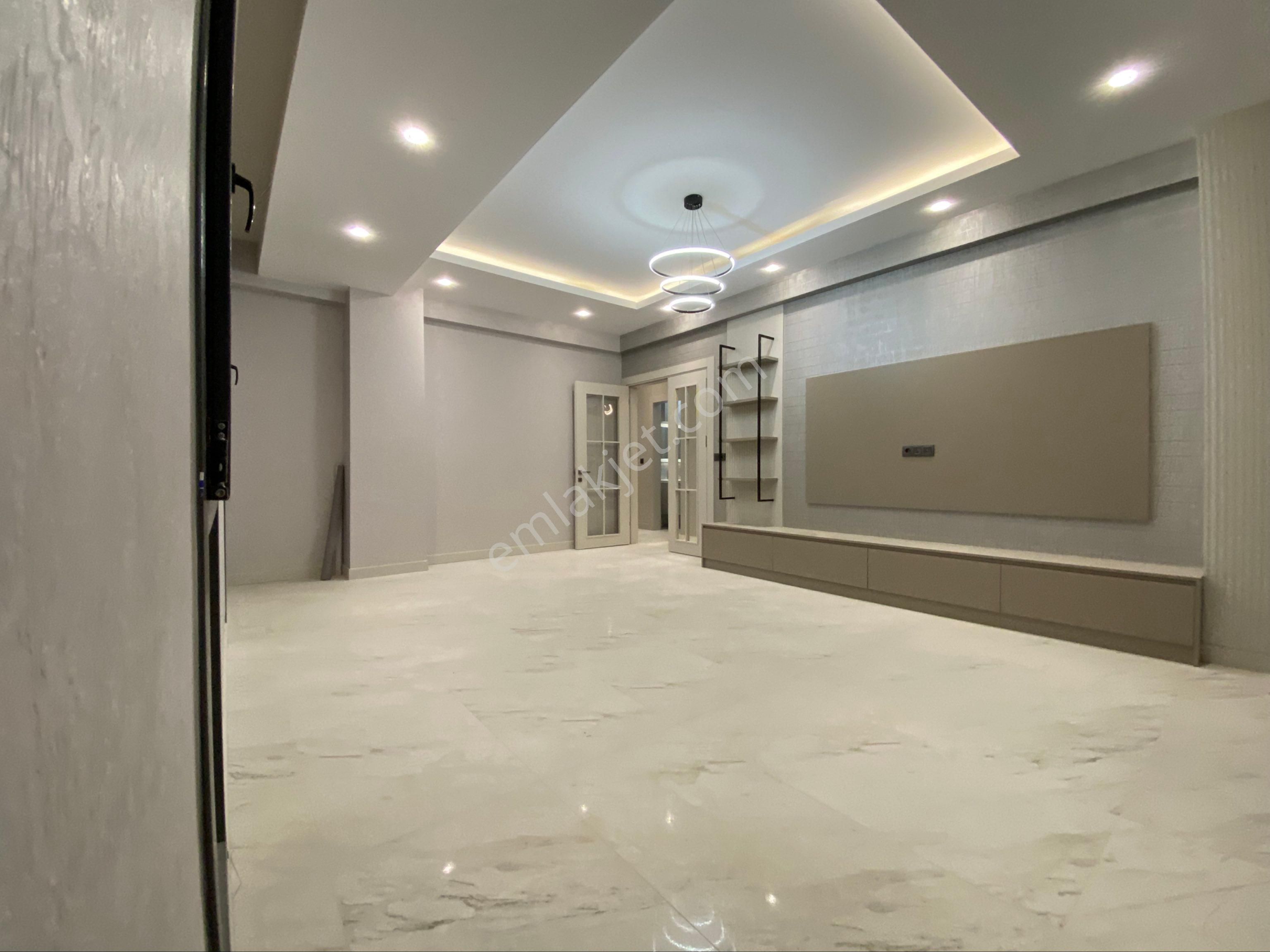 Engiz'den Ferhatlar Yakını 175m2 3+1 E.banyo+g.odalı Lüx Daire - Görsel 9
