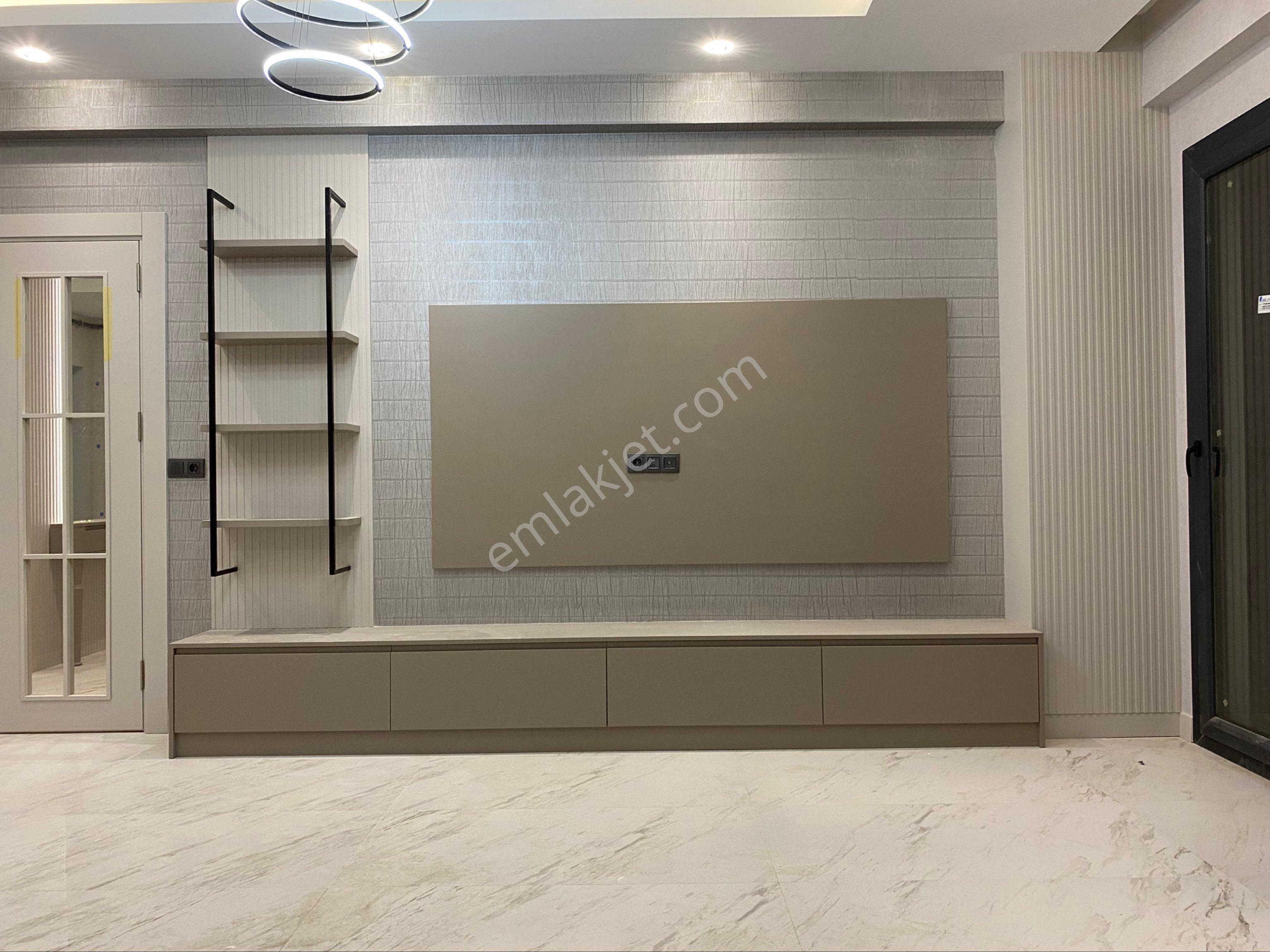 Engiz'den Ferhatlar Yakını 175m2 3+1 E.banyo+g.odalı Lüx Daire - Görsel 14