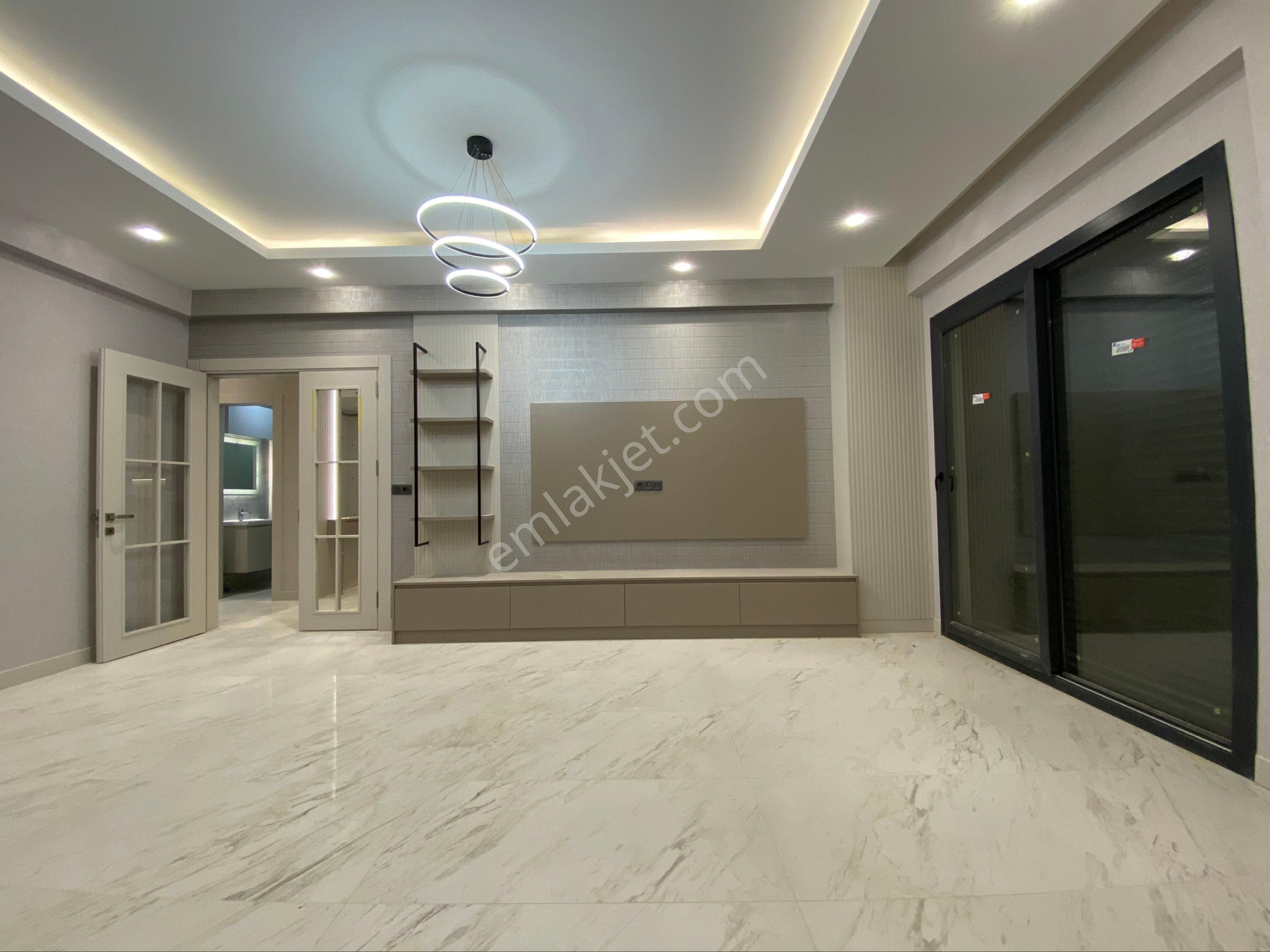 Engiz'den Ferhatlar Yakını 175m2 3+1 E.banyo+g.odalı Lüx Daire - Görsel 13