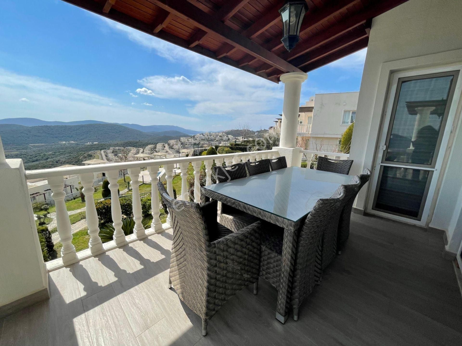 Adabükü Fcc'de Özel Plajlı, Havuzlu Sitede 2+1 Satılık Daire - Görsel 21