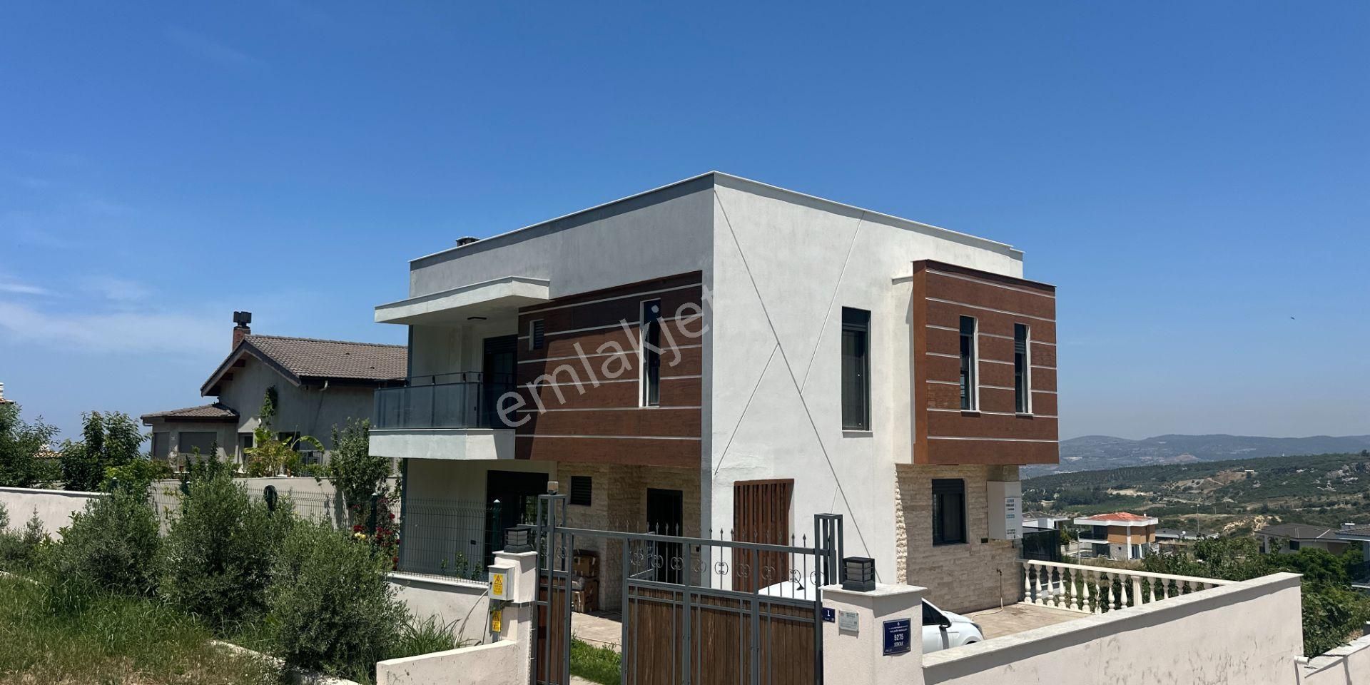 Yaylaköy'de Full Eşyalı, Sıfır, Müstakil Lüks Villa – Hemen Taşınmaya Hazır