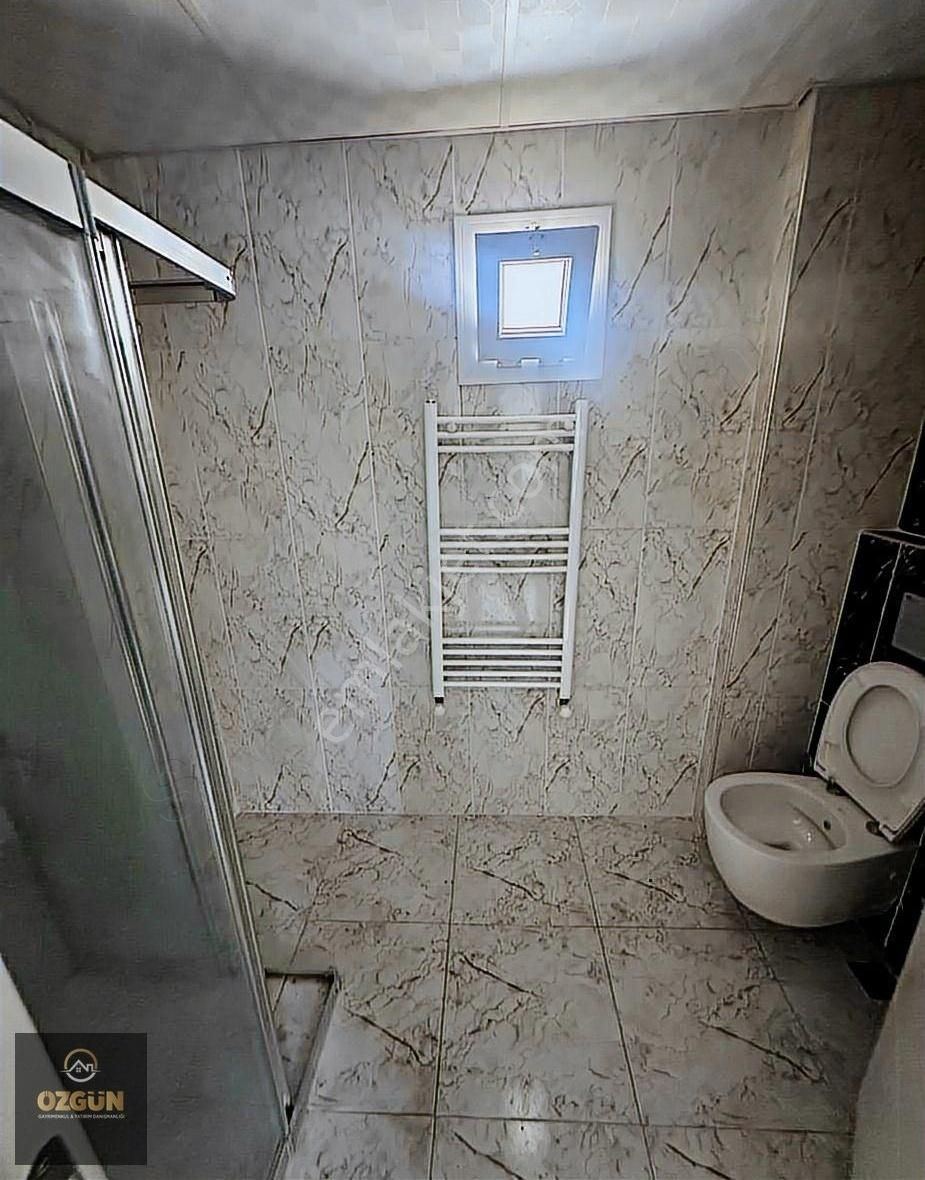 Ebru Elbaydan Hasarsız Yeni Binada Devasa Geniş 1+1