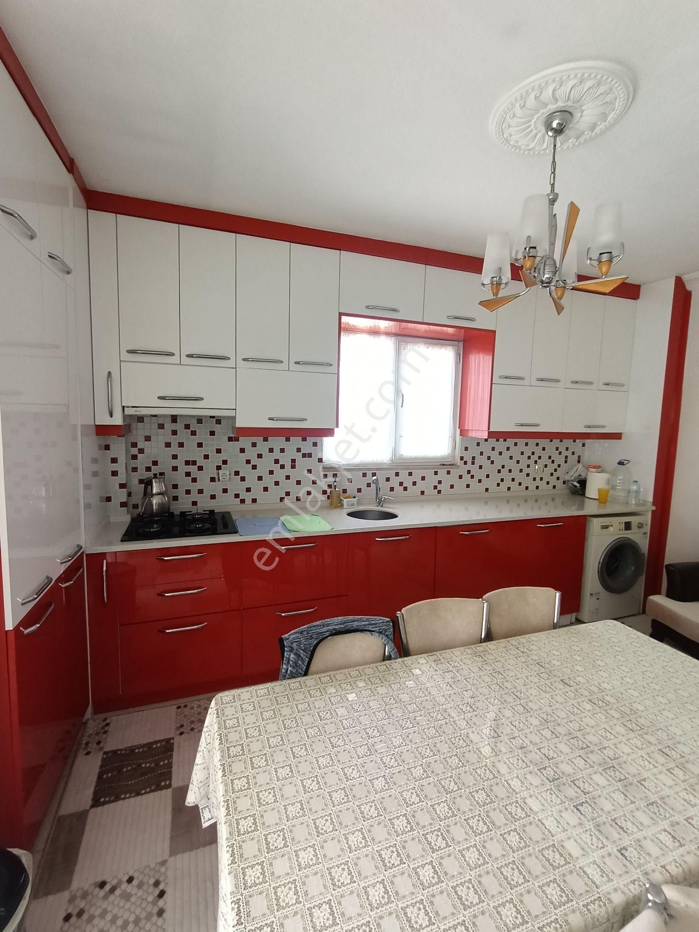 Cengiz-yapı Çorum Ata Caddesi Civarında Satılık 3+1 Daire