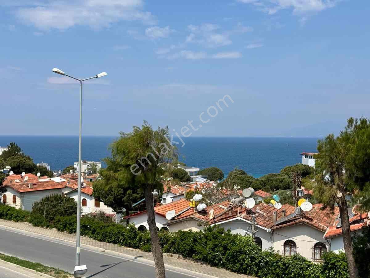 Deniz Manzaralı, Doğalgazlı Ve Bakımlı Villa - Görsel 3
