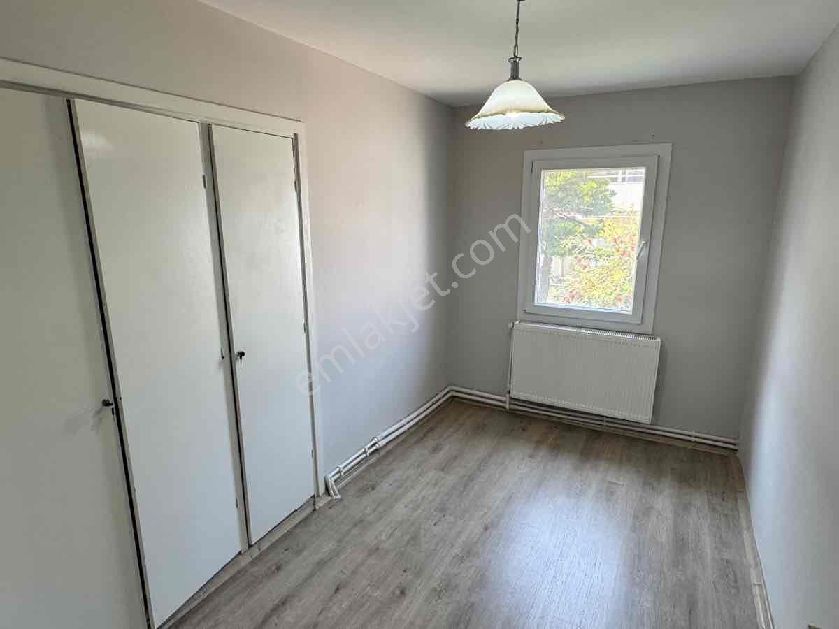 Deniz Manzaralı, Doğalgazlı Ve Bakımlı Villa - Görsel 17