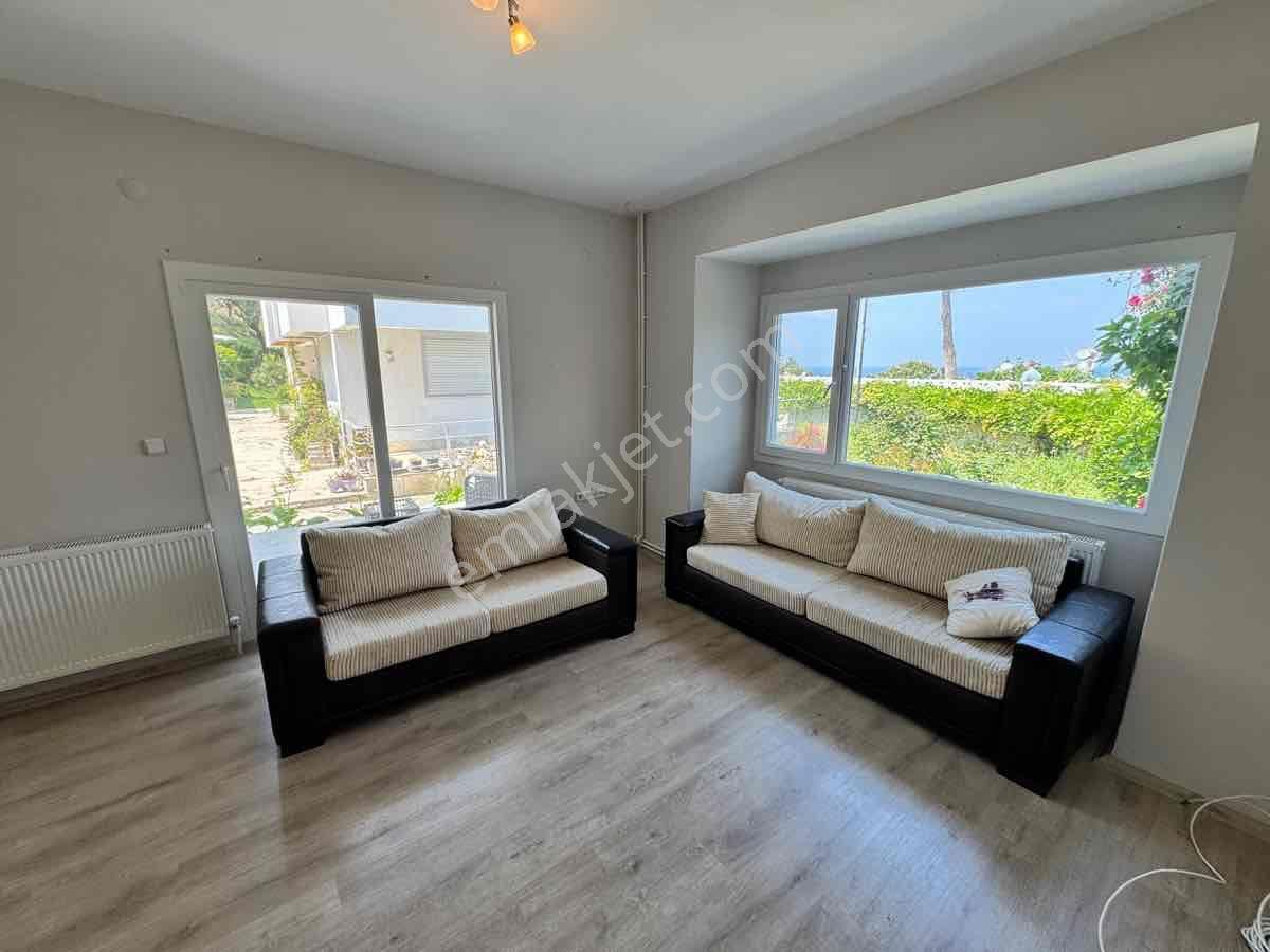 Deniz Manzaralı, Doğalgazlı Ve Bakımlı Villa - Görsel 8