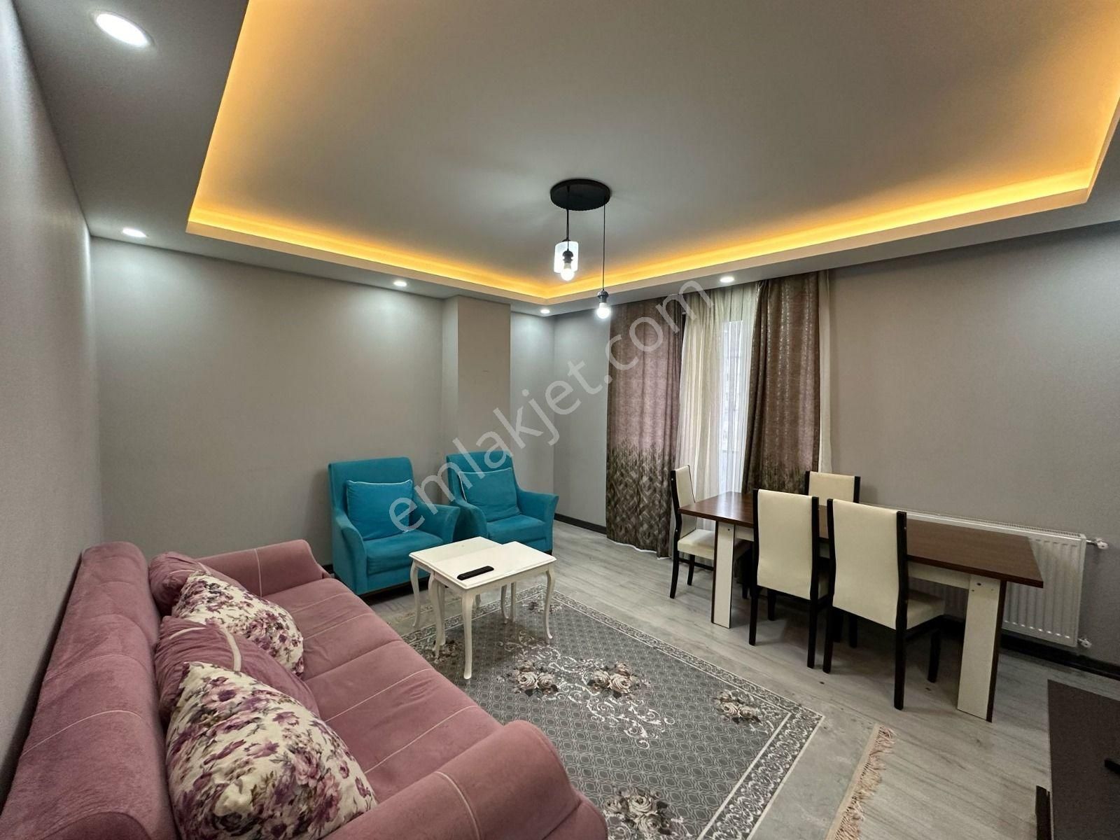Metrobüse 3dk Mesafede Yeni Binada Full Eşyalı 2+1 Daire