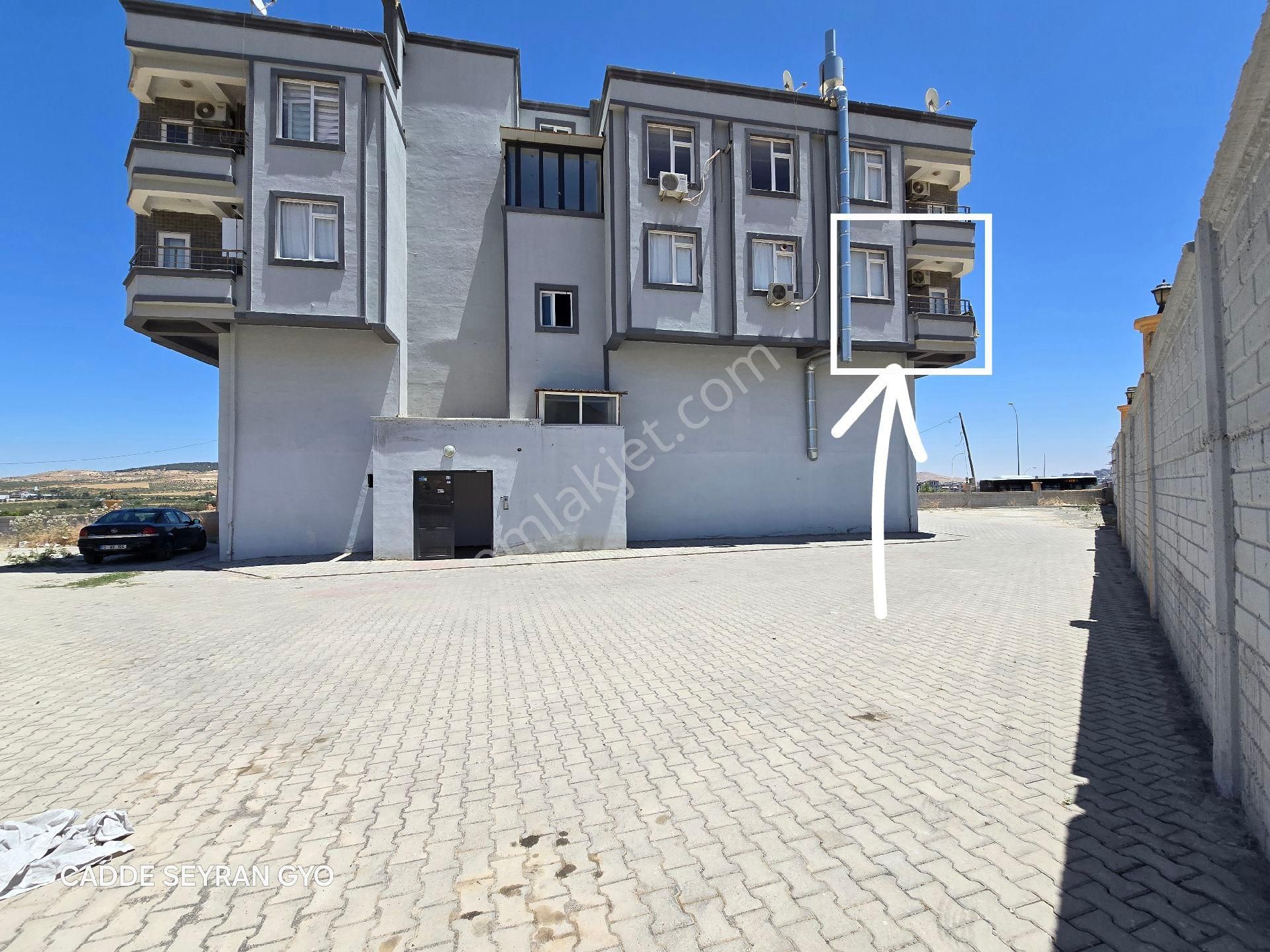 Cadde Seyran'dan Satılık 1+1 50m2 Kat 1 Krediye Uygun Eşyalı