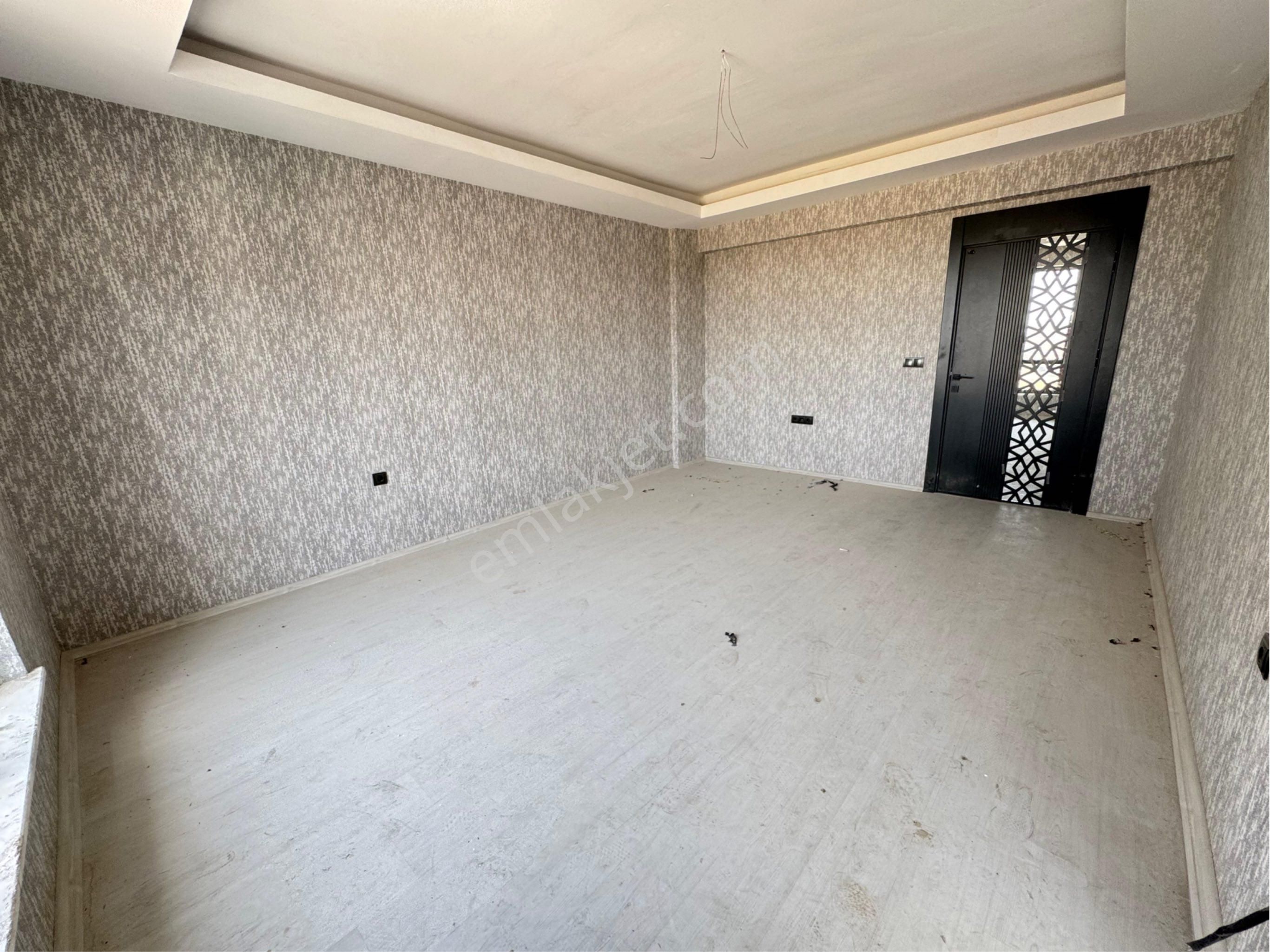 Emir Gayrimenkulden Alpasalan 1 De Cadde Üstü 2+1 Lüks Daire