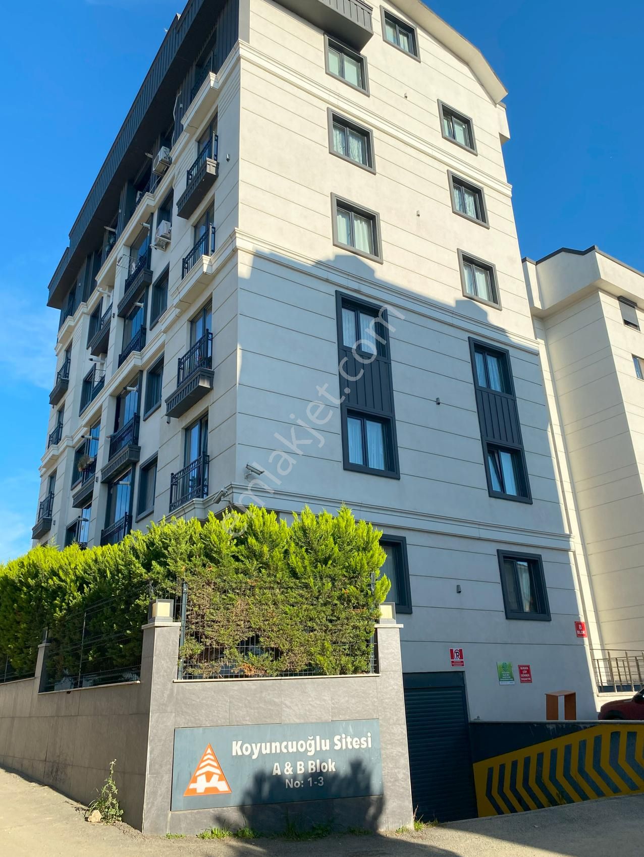 Wisrem Gayrimenkul'den Pendik Bahçelievler'de 2+1 Ferah Daire