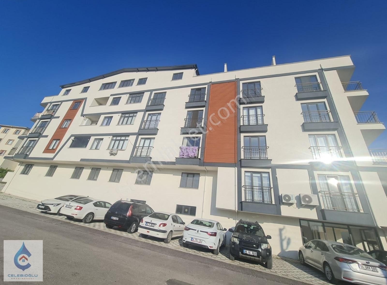 Çayırova Akse'de Sınırsız Kredi 3+1 Lüx Arakat