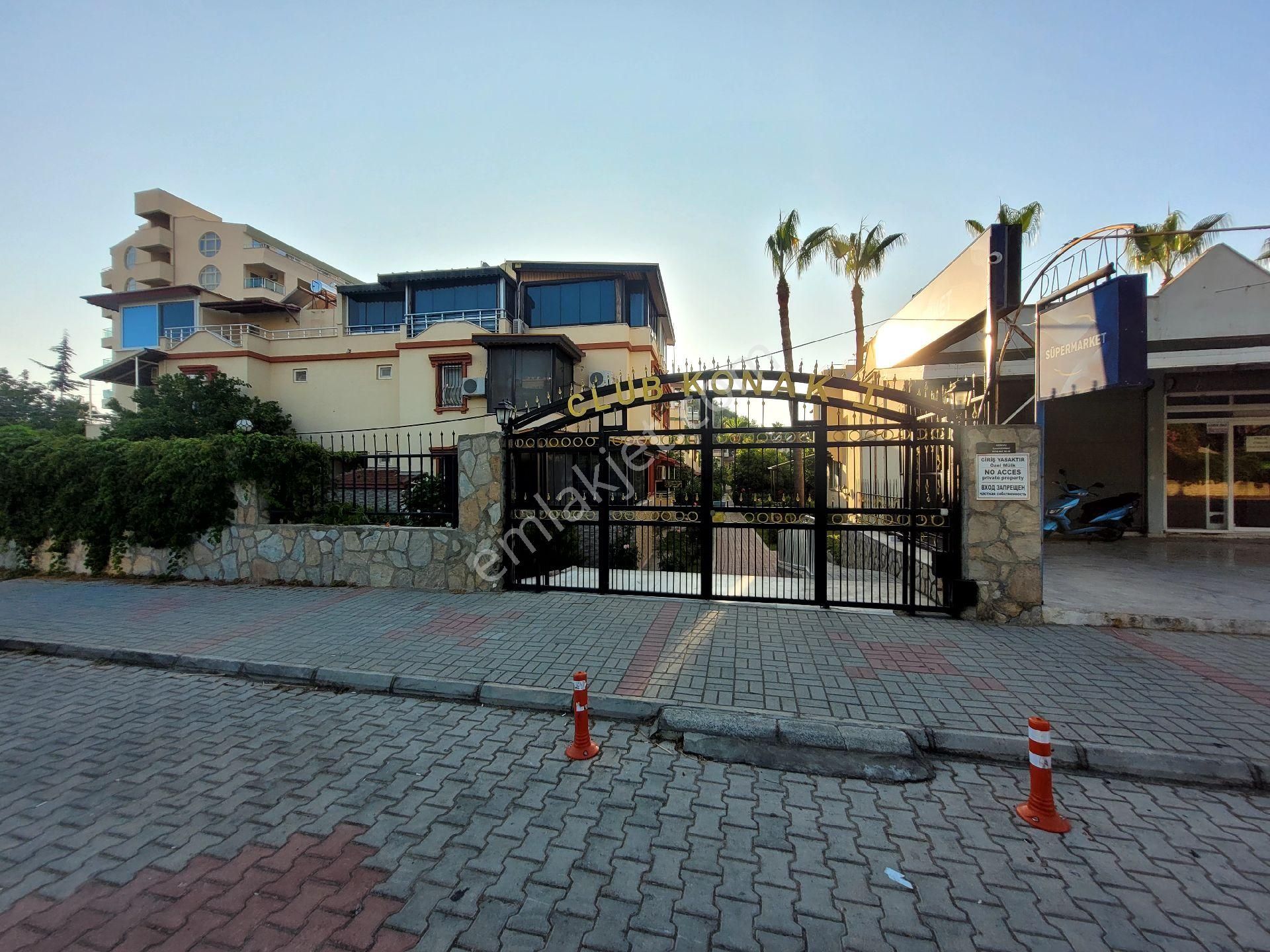 Konaklı Da Denize 400 Mt Site Satılık 2+1 Triplex Villa - Görsel 2