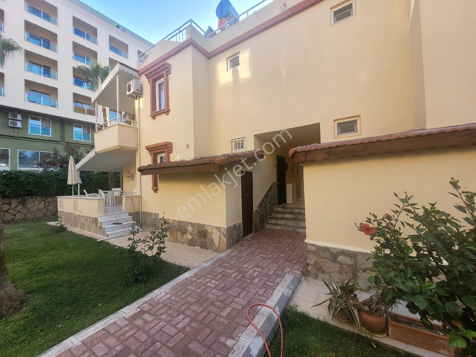 Konaklı Da Denize 400 Mt Site Satılık 2+1 Triplex Villa - Görsel 21