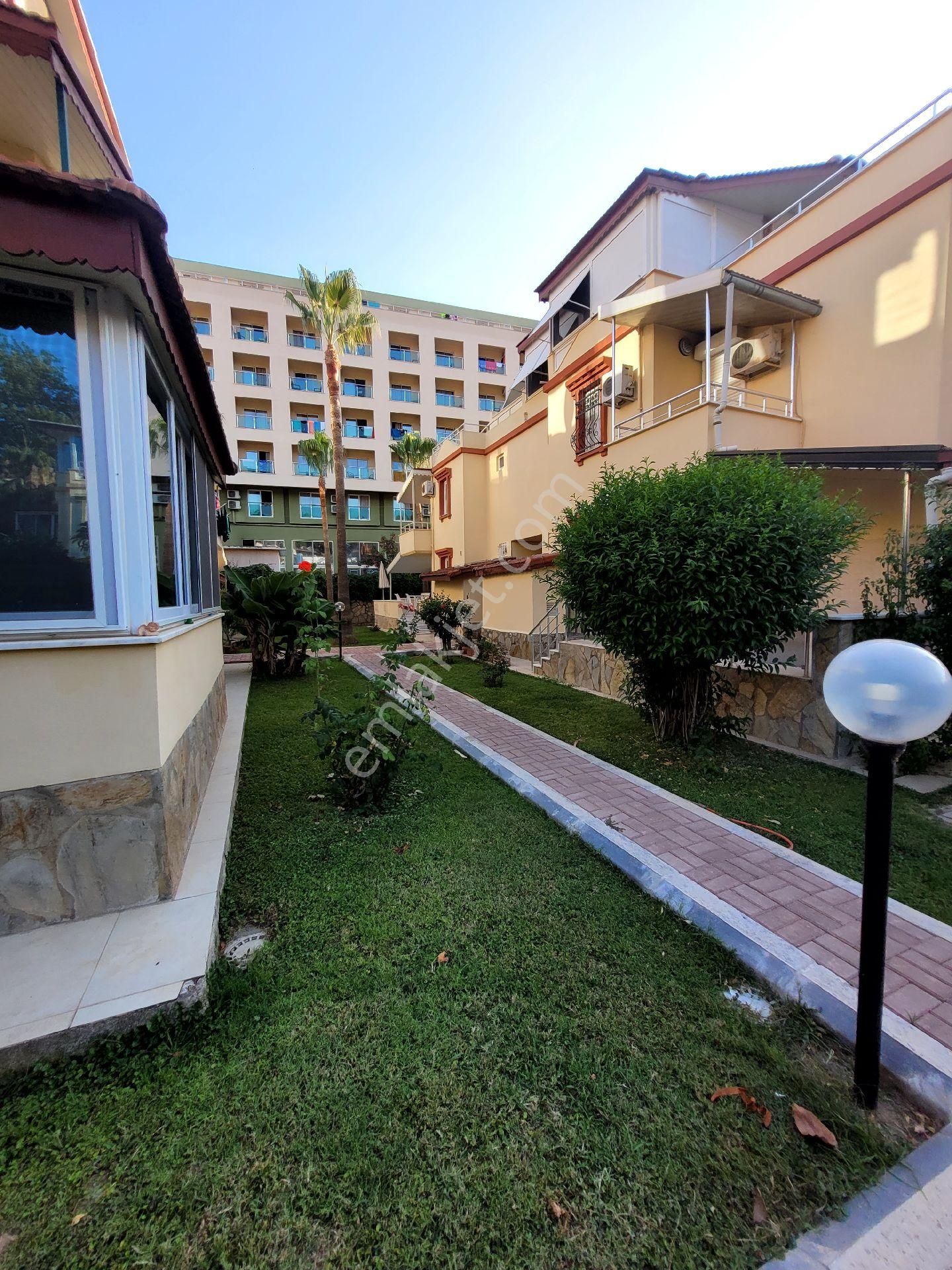 Konaklı Da Denize 400 Mt Site Satılık 2+1 Triplex Villa - Görsel 4