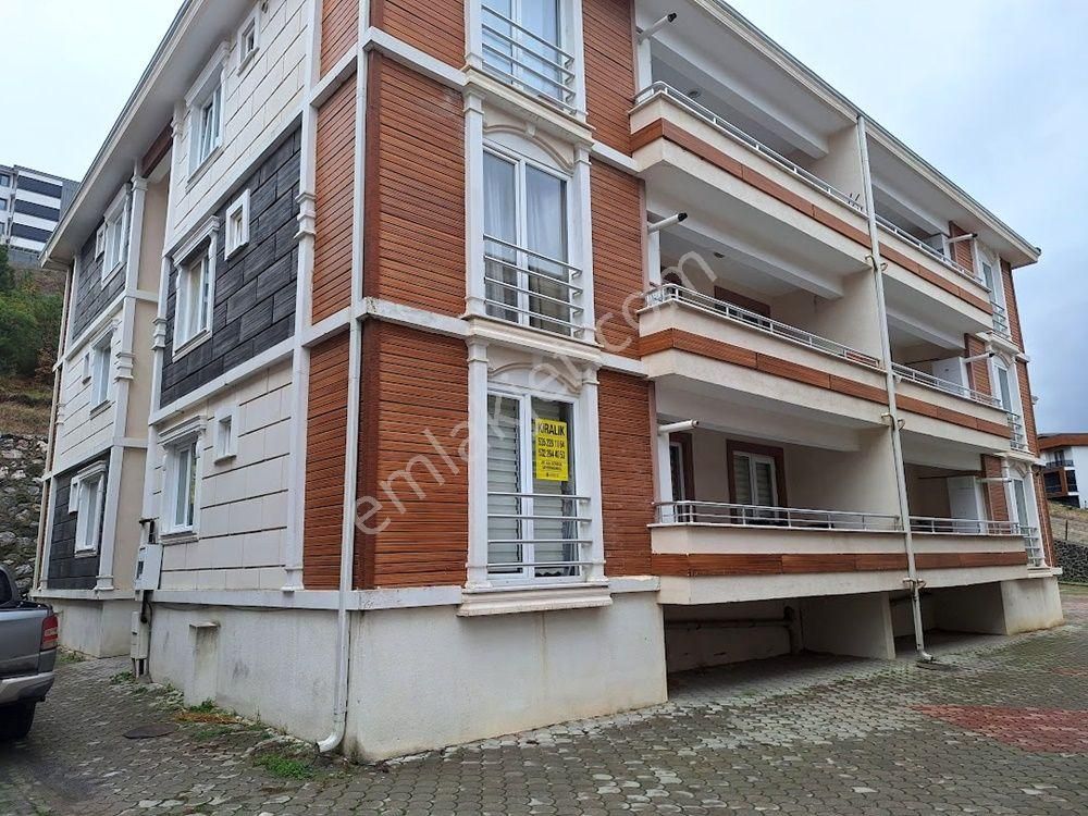 Serdivan Kemalpaşa Mahellesinde Kiralık 3+1 Full Eşyalı Daire