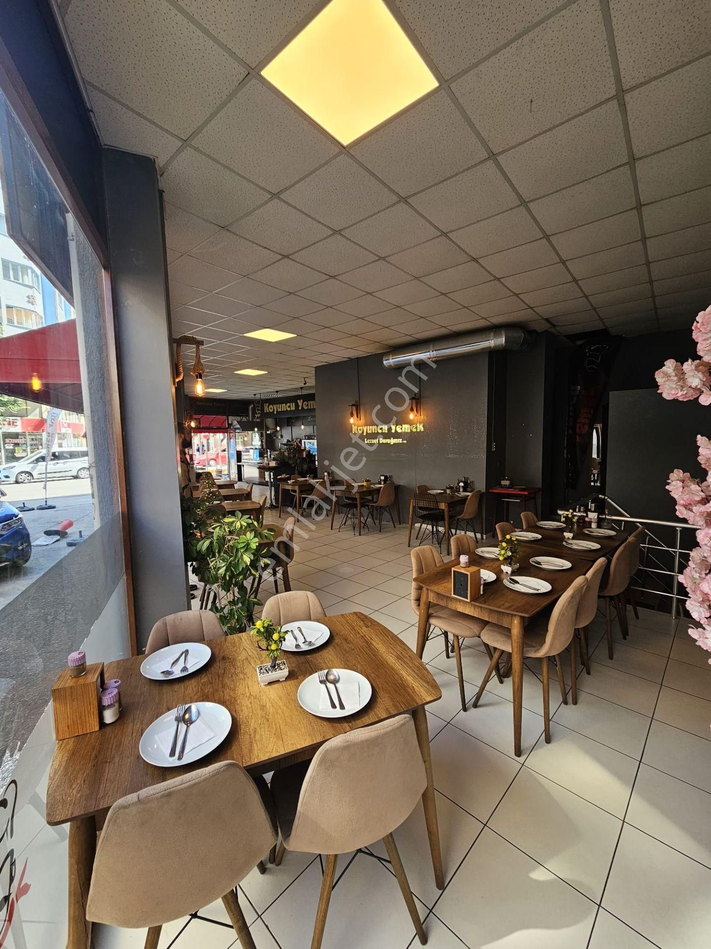 **devren Satılık Faal Restoran Full Malzemesi İle Köşe Konumda** - Görsel 5