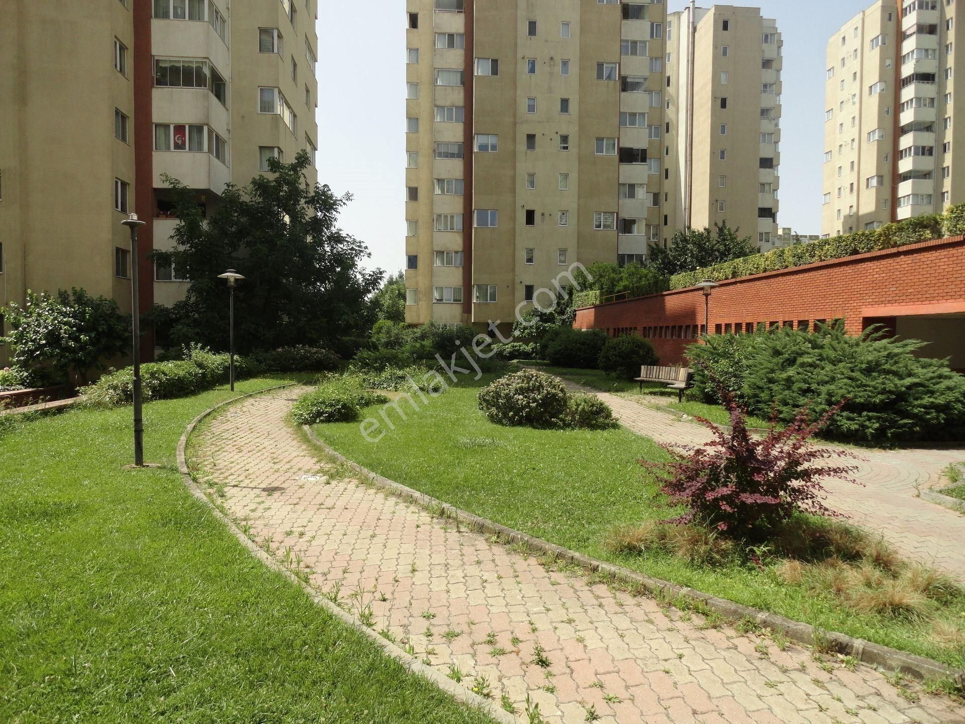 Tevd Sağlık Doktorlar Sitesinde Kiralık Dubleks 3+1 200 M2 Daire