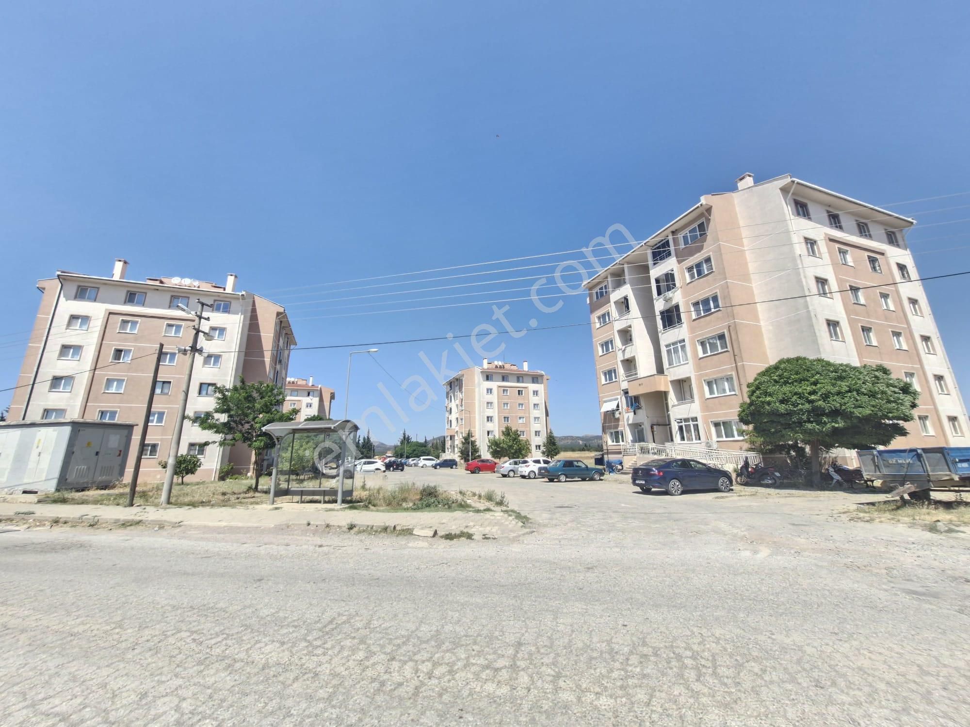 Huzur Gayrimenkul Den Gömeç Toki Evlerinde Satılık 2+1 Daire