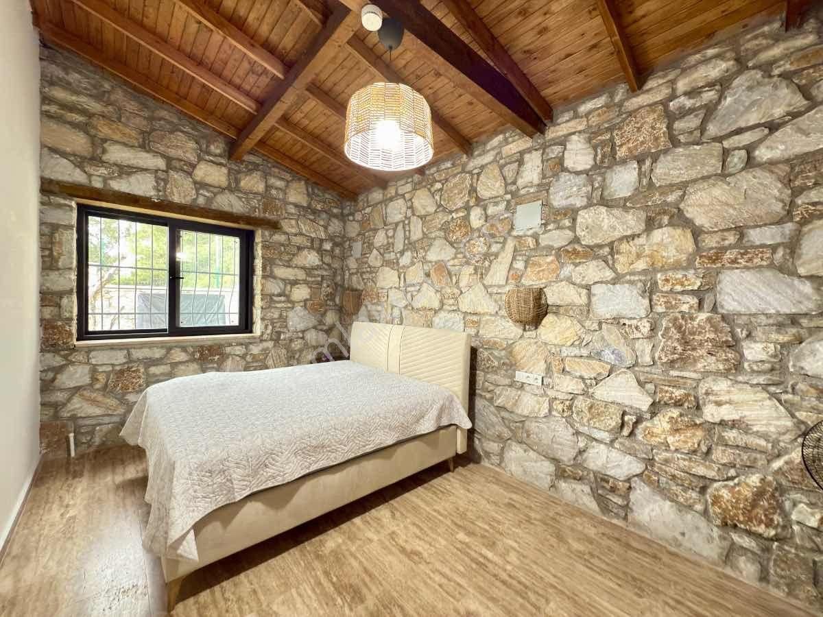 Önü Doğa Manzarası Arkası Orman. 1. Sınıf Malzeme Ve Işçılıklı Taş Ev! - Görsel 24