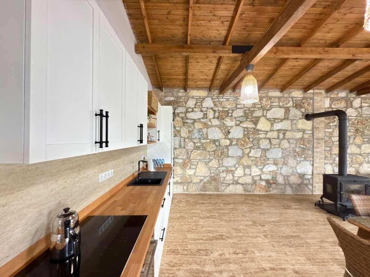 Önü Doğa Manzarası Arkası Orman. 1. Sınıf Malzeme Ve Işçılıklı Taş Ev! - Görsel 15