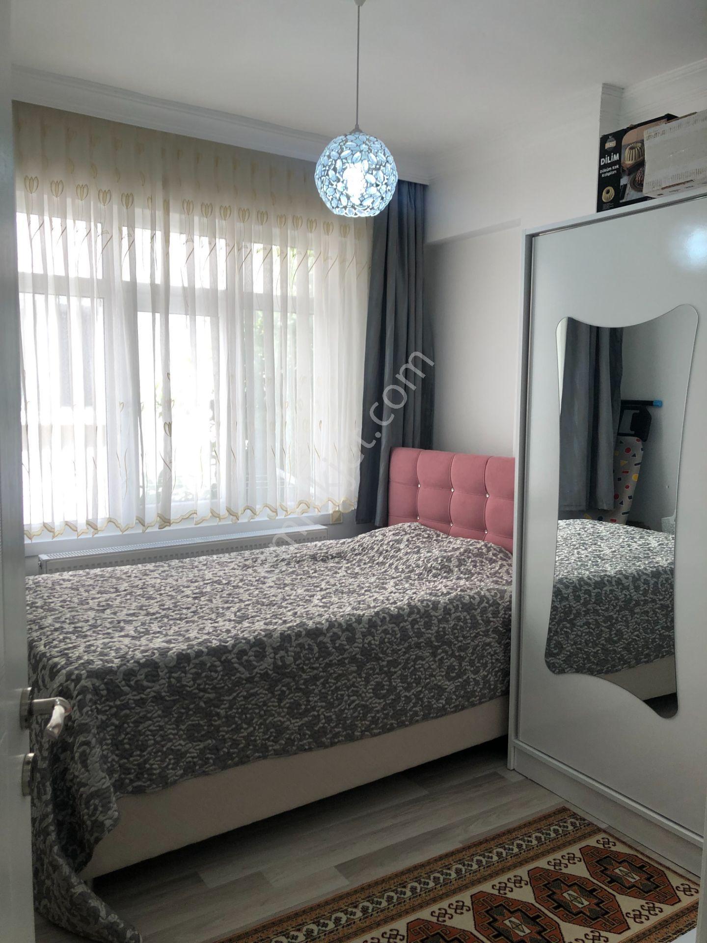 Şarköy De Işık Emlaktan İstiklal Mah De 1+1 65 M2 Daire - Görsel 13