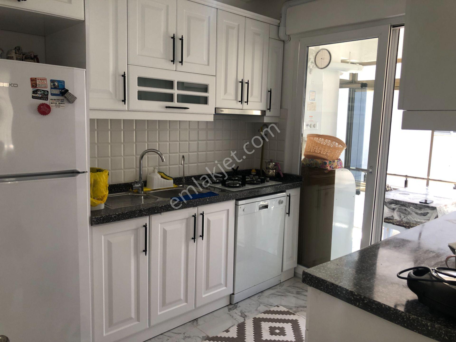 Şarköy De Işık Emlaktan İstiklal Mah De 1+1 65 M2 Daire - Görsel 6