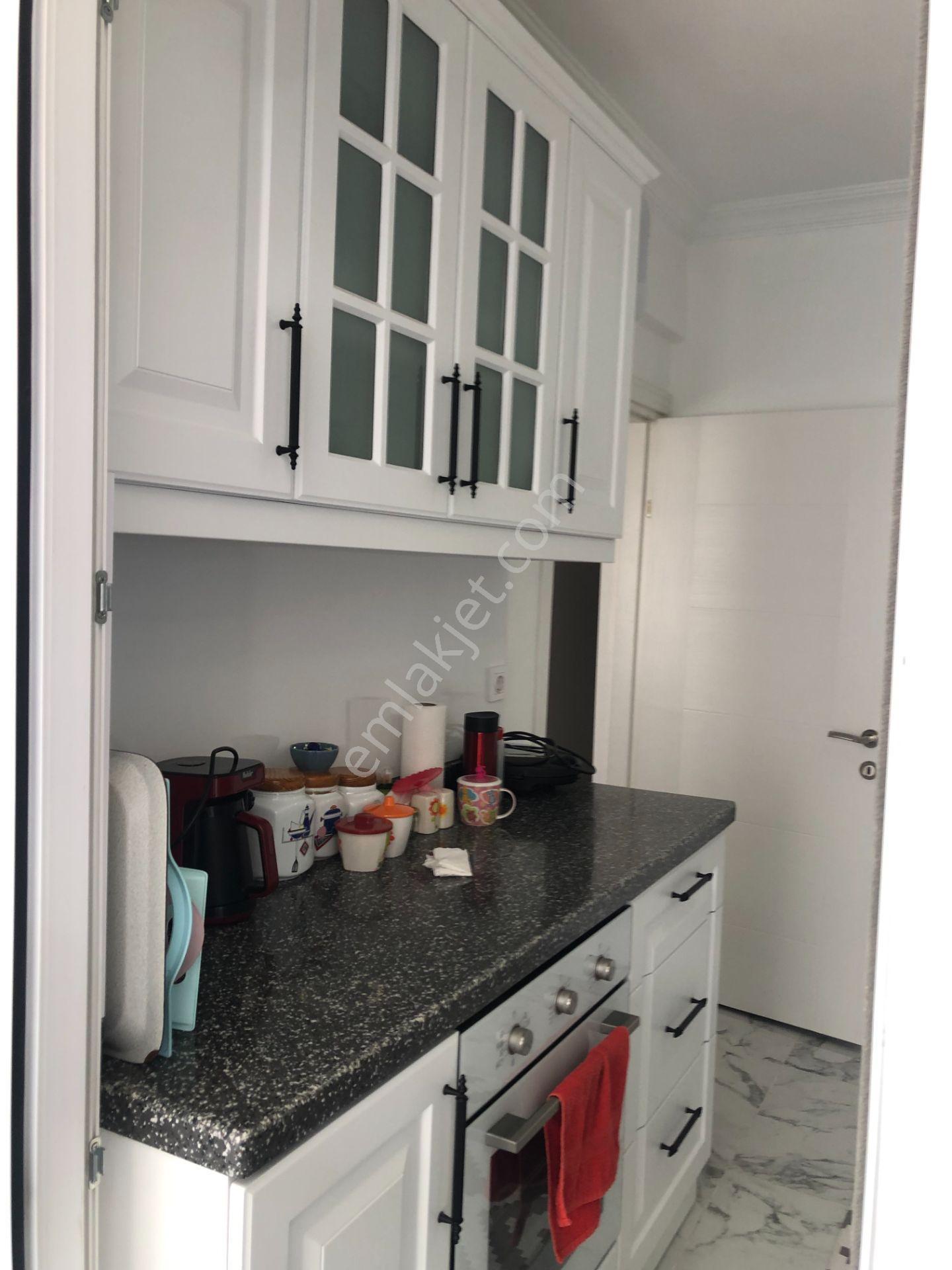 Şarköy De Işık Emlaktan İstiklal Mah De 1+1 65 M2 Daire - Görsel 4