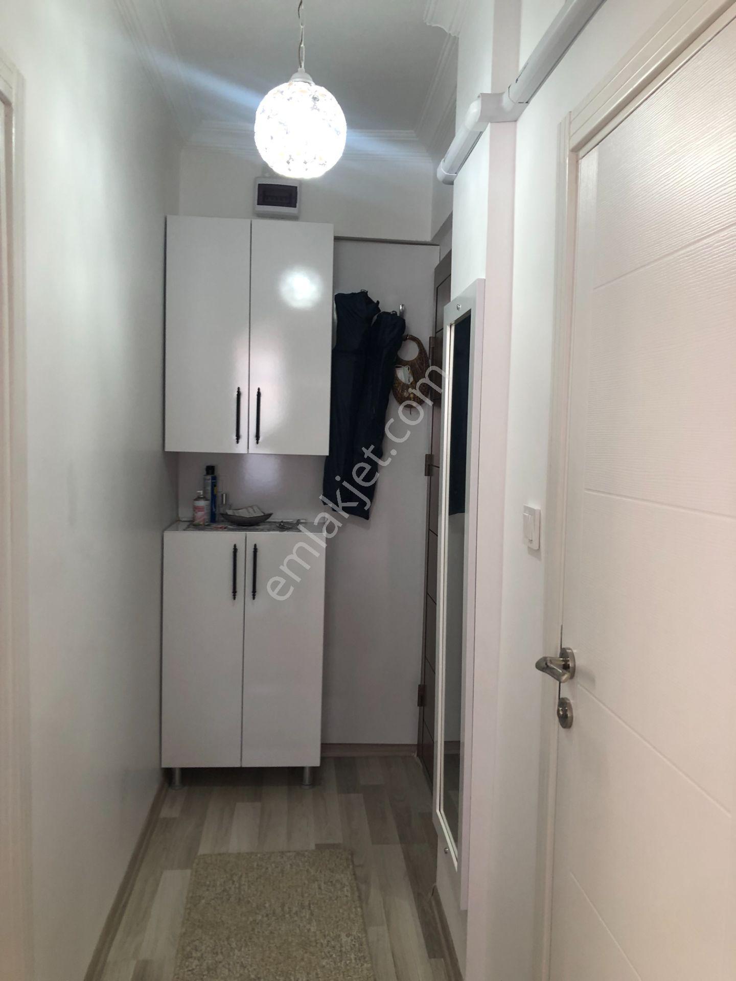 Şarköy De Işık Emlaktan İstiklal Mah De 1+1 65 M2 Daire - Görsel 17