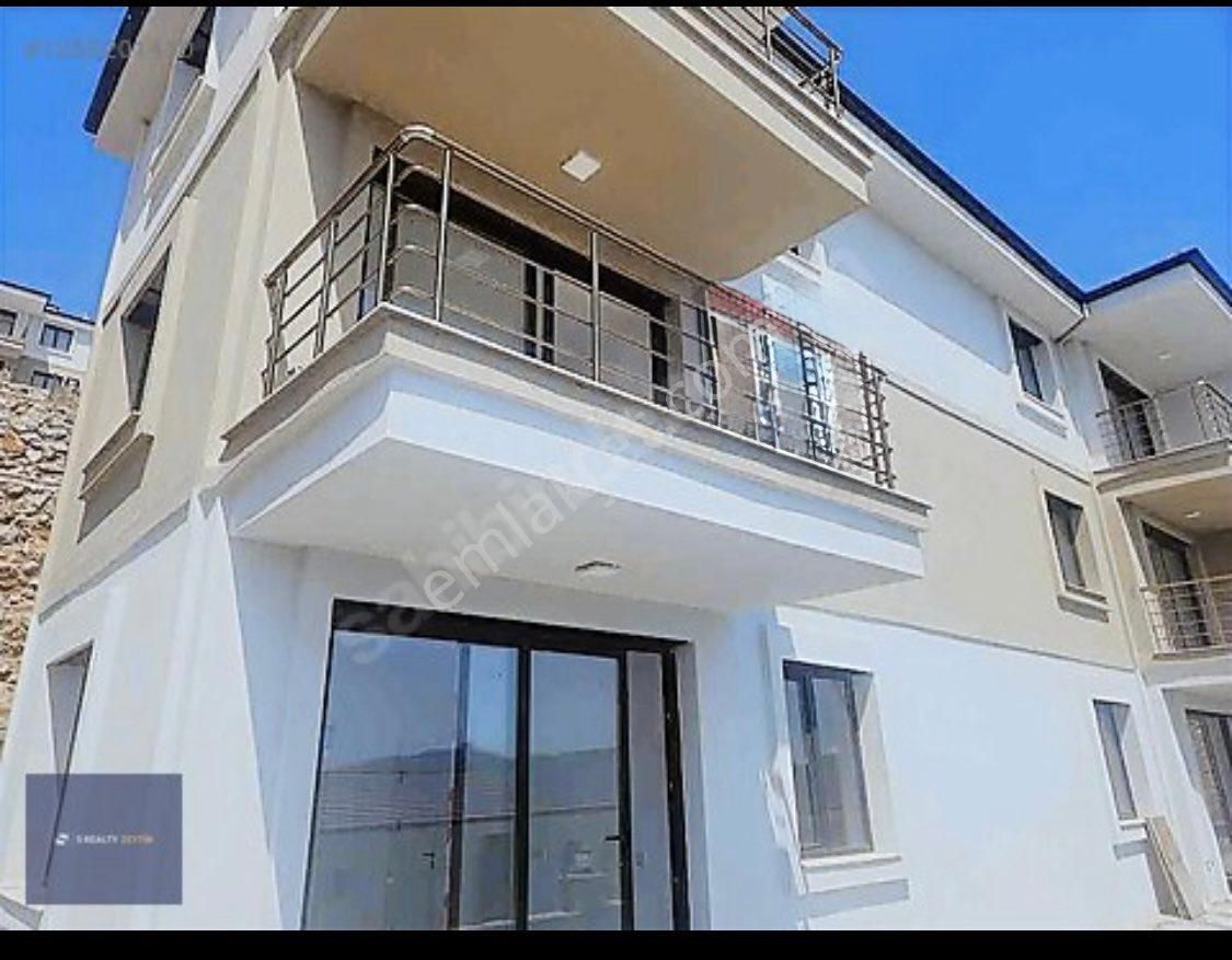 Akbük'te Panoramık Denız Manzaralı, Sıtenın En Gözde 2+1 Daıresı! - Görsel 8