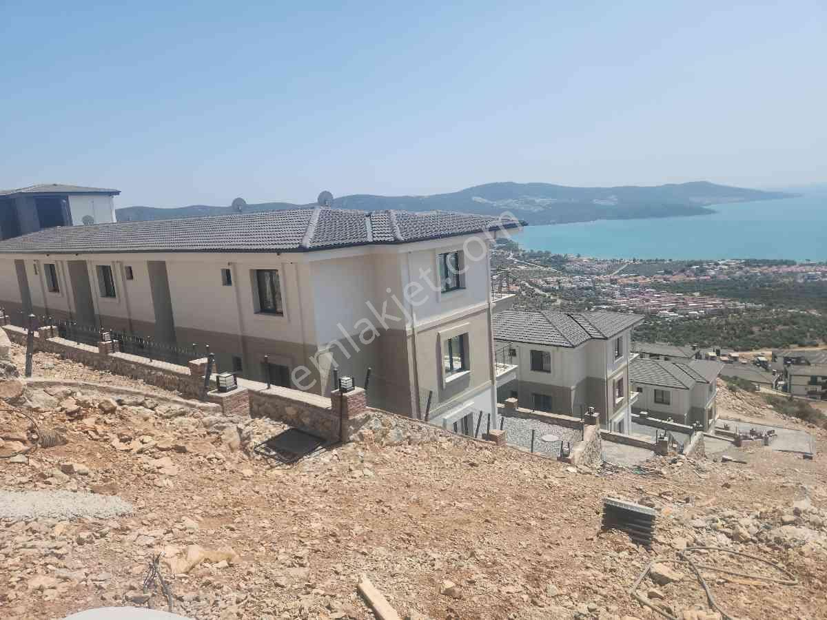 Akbük'te Panoramık Denız Manzaralı, Sıtenın En Gözde 2+1 Daıresı! - Görsel 6