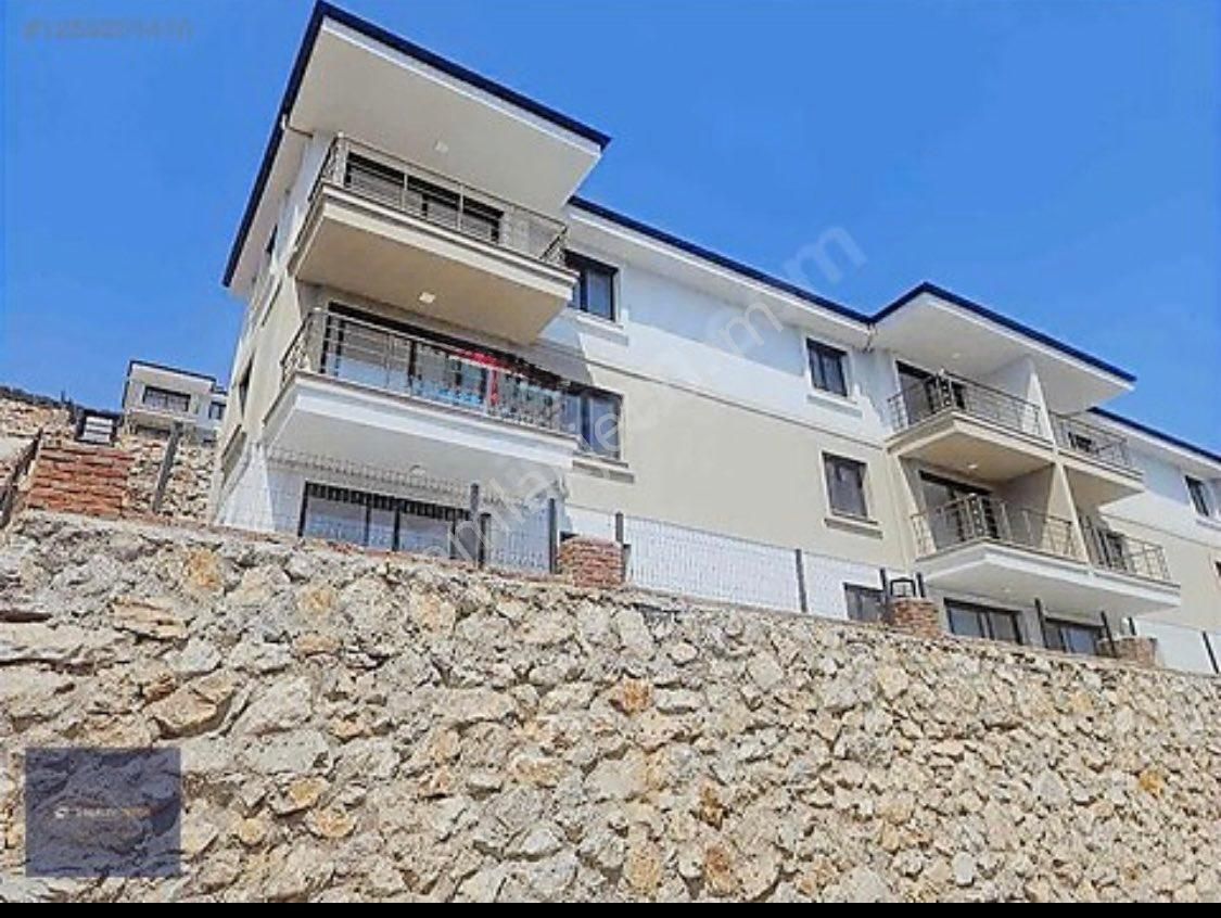 Akbük'te Panoramık Denız Manzaralı, Sıtenın En Gözde 2+1 Daıresı!