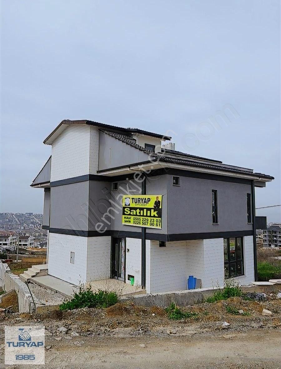 Yalova Bağlarbaşı Full Deniz Manzaralı İkiz Villa