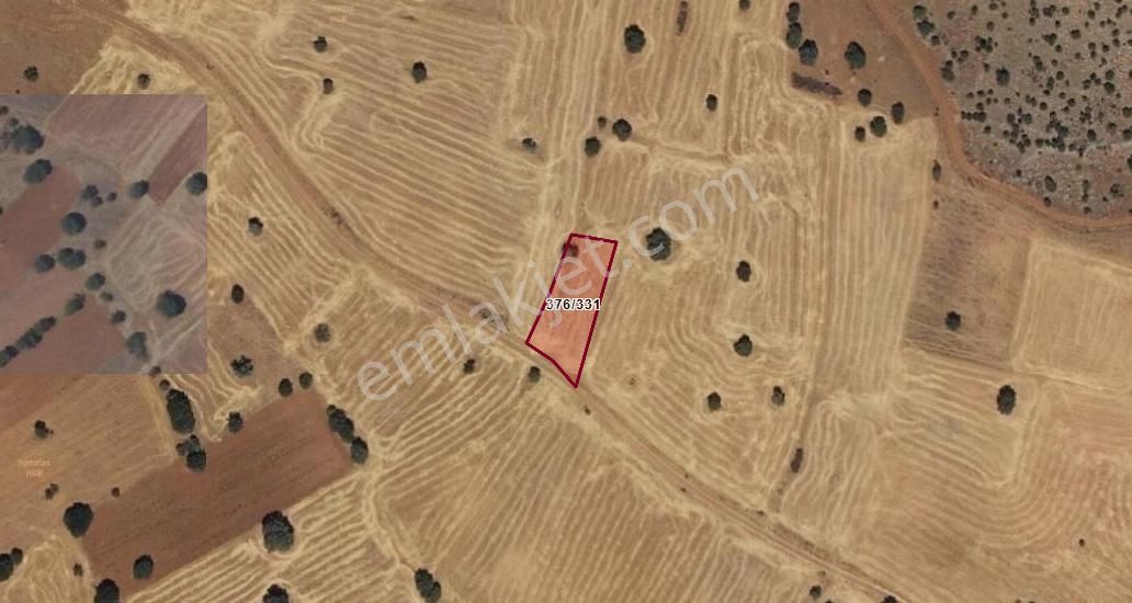 Akören Hacılarda 2 Tane Yan Yana 2421 M2 Müstakil Tarla