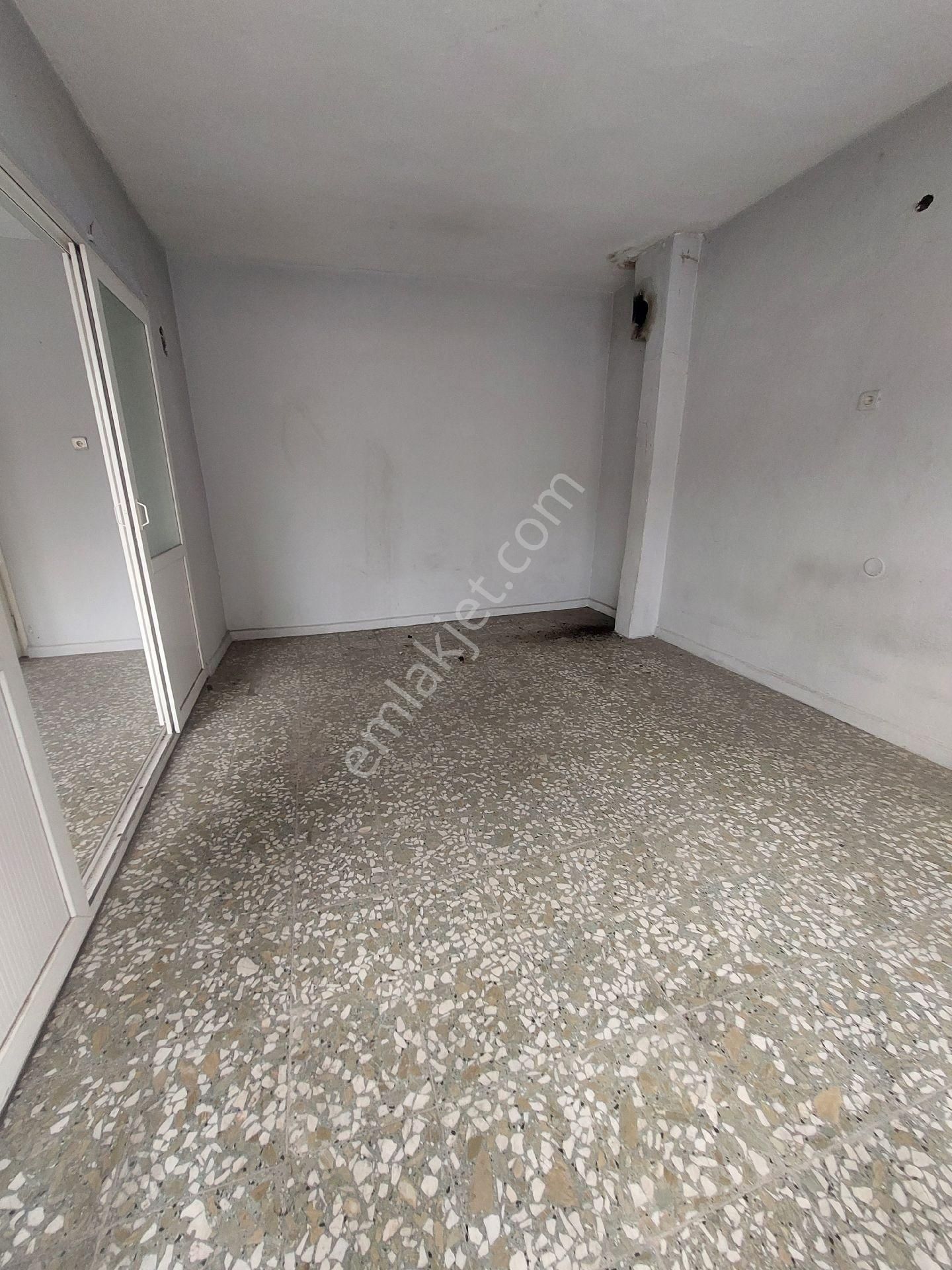 Bozyaka Merkez De 1 Adet İsyeri Dört Adet Daıre Acıl Satılık. - Görsel 15