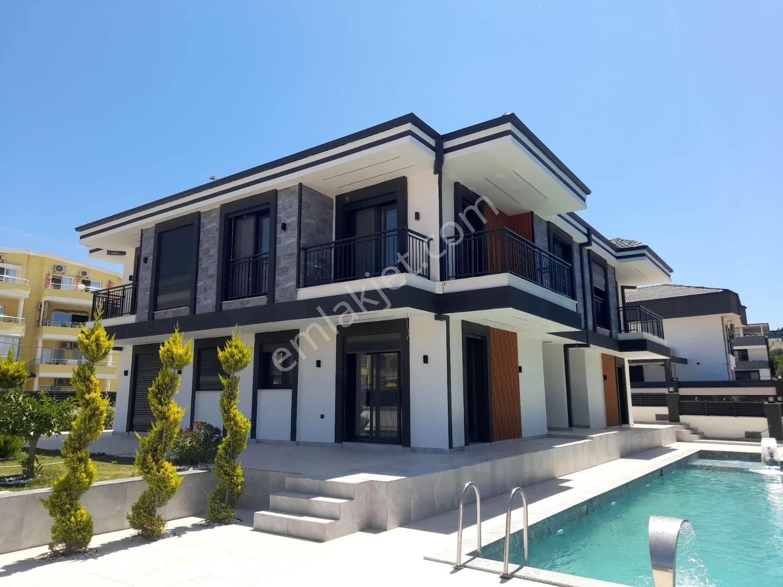 Didim Hisar Mahallesinde Satılık 3+1 Havuzlu Sıfır Villa