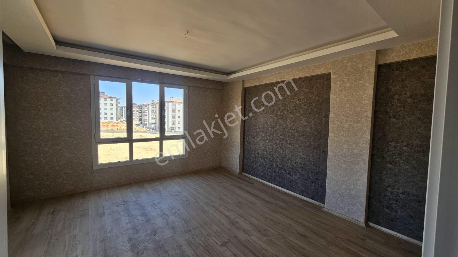 Sanayi Mahallesi Oduncular Sitesi Sıfır 2+1 Satılık Daire