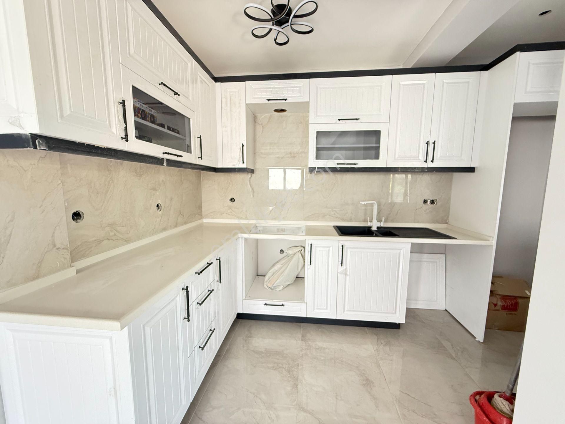 Seferihisar Doğanbey'de Satılık 3+1 Müstakil Sıfır Geniş Bahçeli Villa - Görsel 21