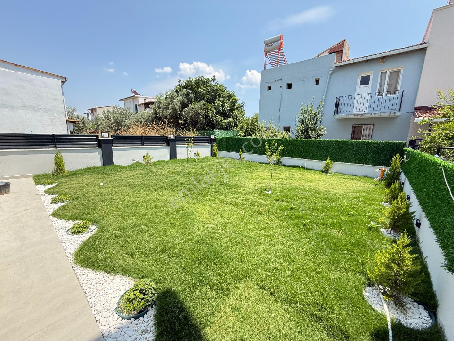 Seferihisar Doğanbey'de Satılık 3+1 Müstakil Sıfır Geniş Bahçeli Villa - Görsel 12