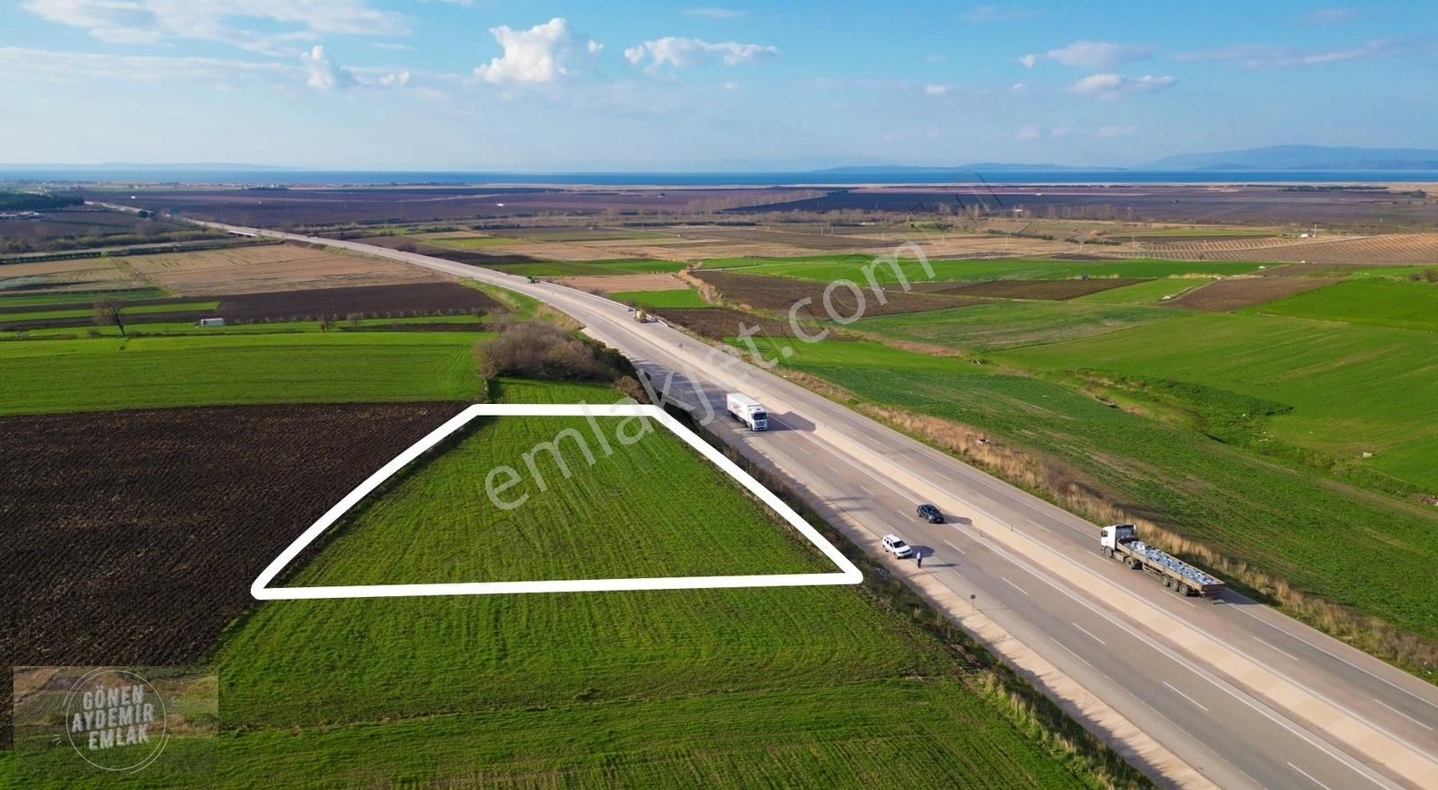 Acil! Deniz Manzaralı Çanakkale Yoluna Cephe 1.732 M² Tarla
