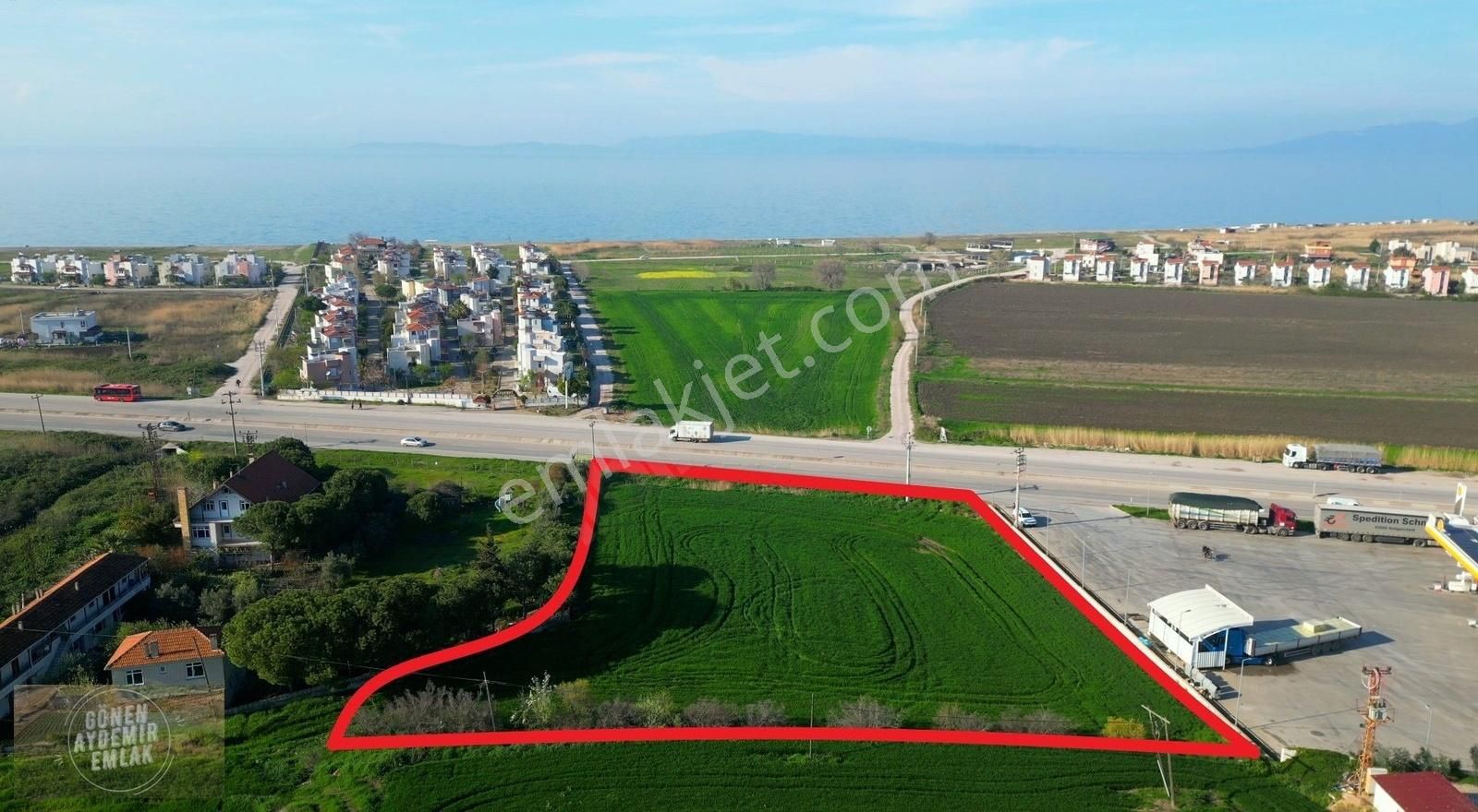 Deniz Manzaralı Bursa Çanakkale Yoluna Cephe 3900 M2 Tarla