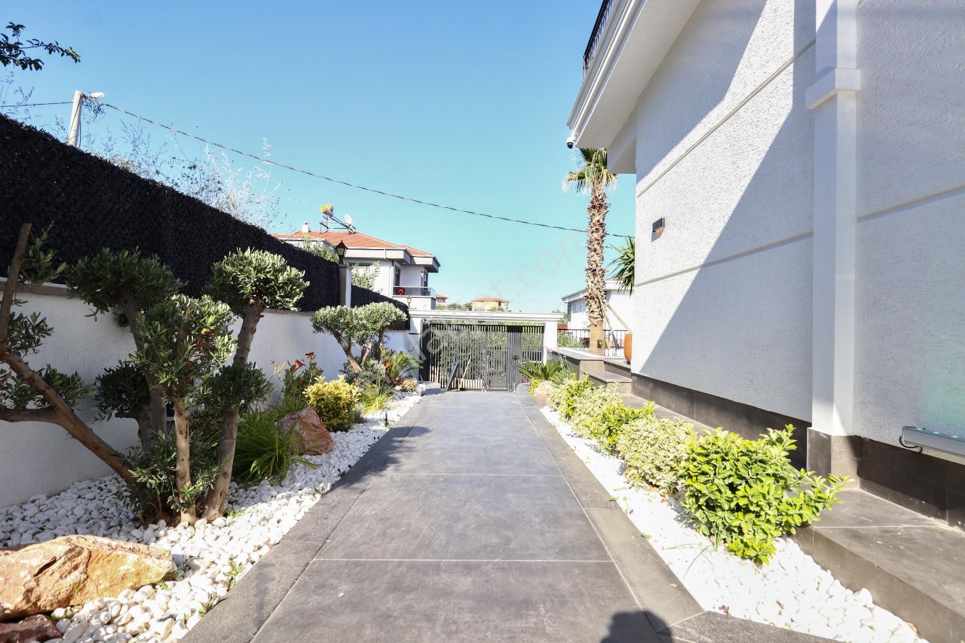 Balıkesir Altınoluk'ta Özel Havuzlu Ultra Lüks Villa - Görsel 16